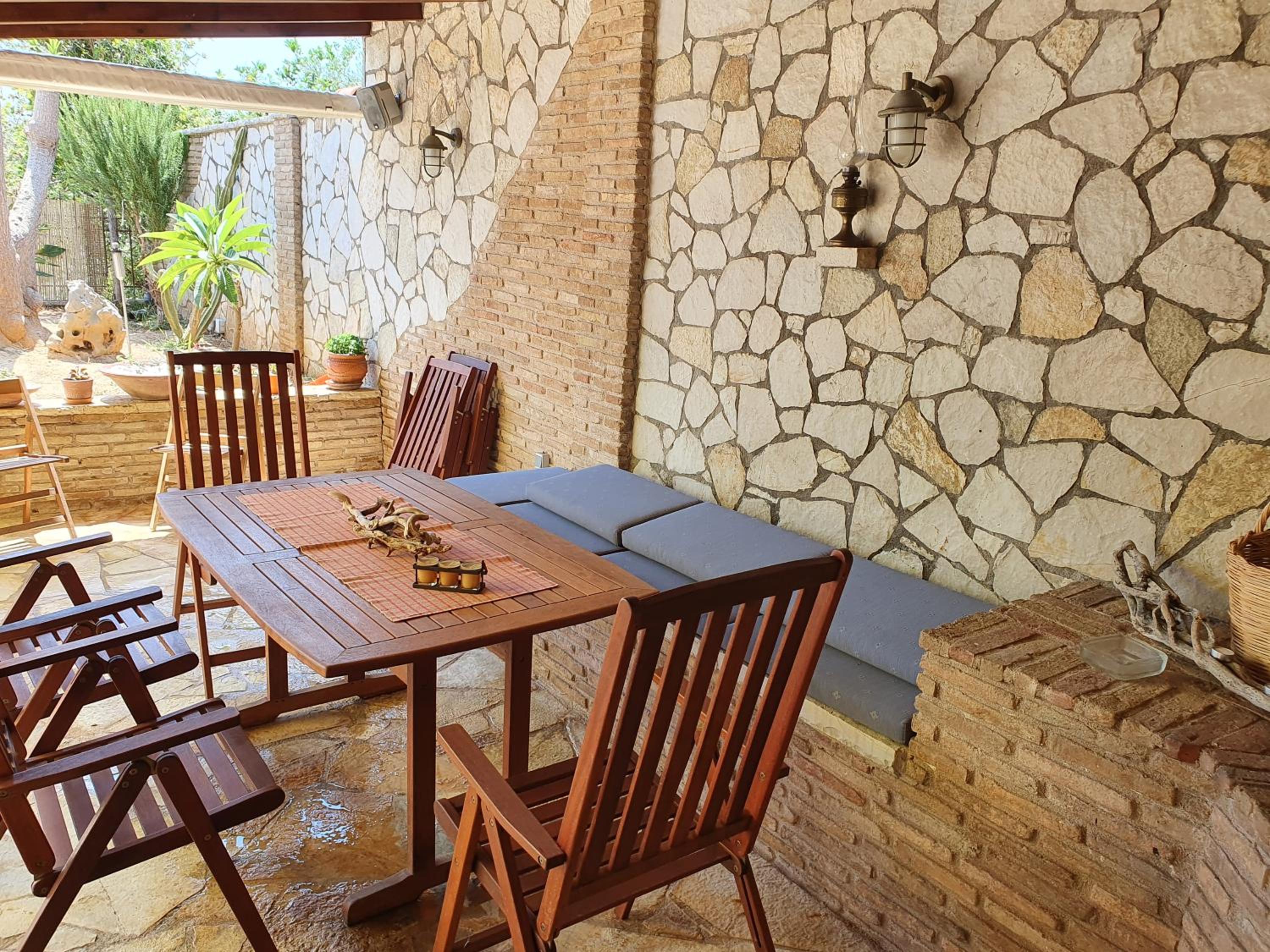 Petrino guesthouse Gialova