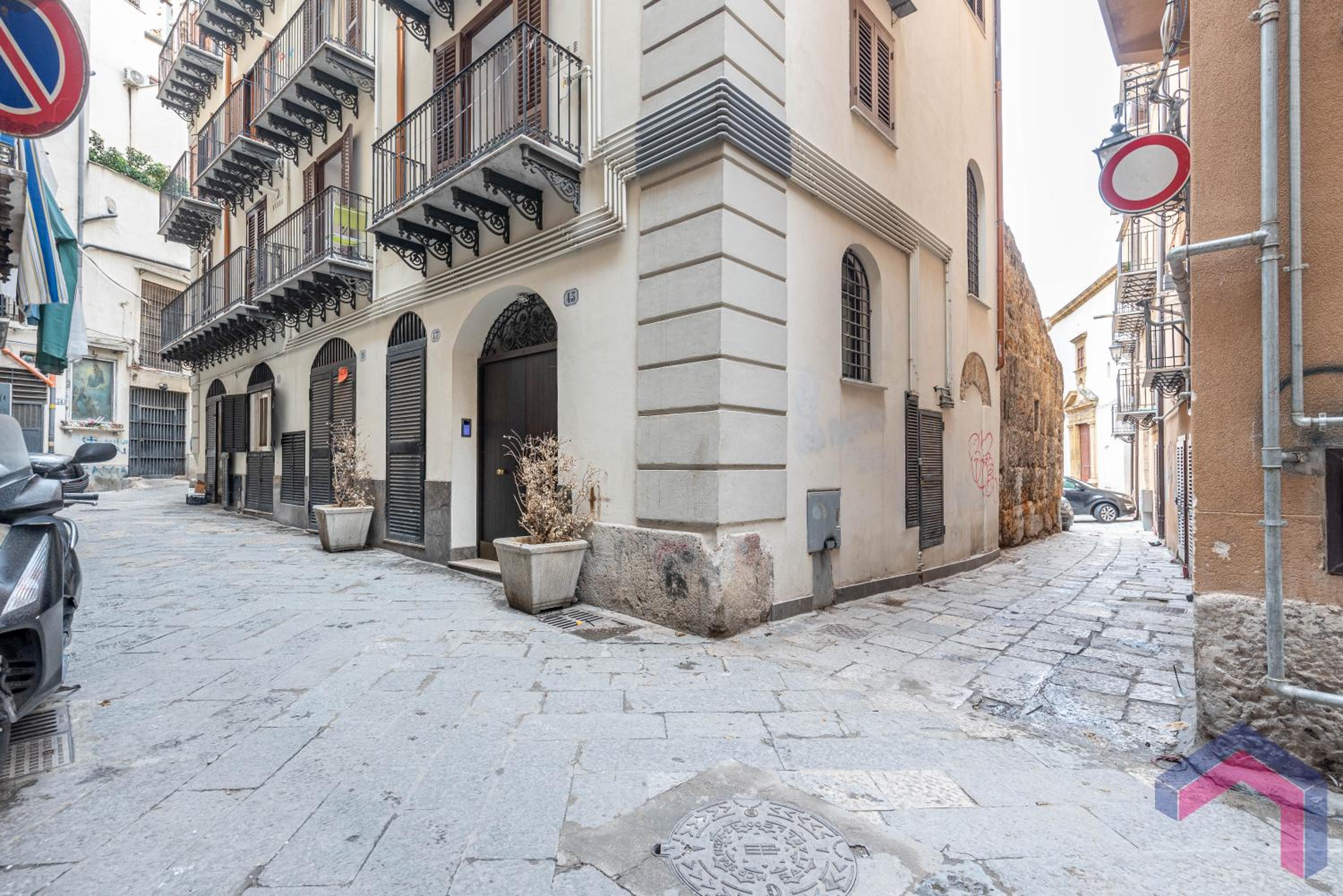I mori e le dame - Fast Fiber Wi-Fi, Central Palermo view 2