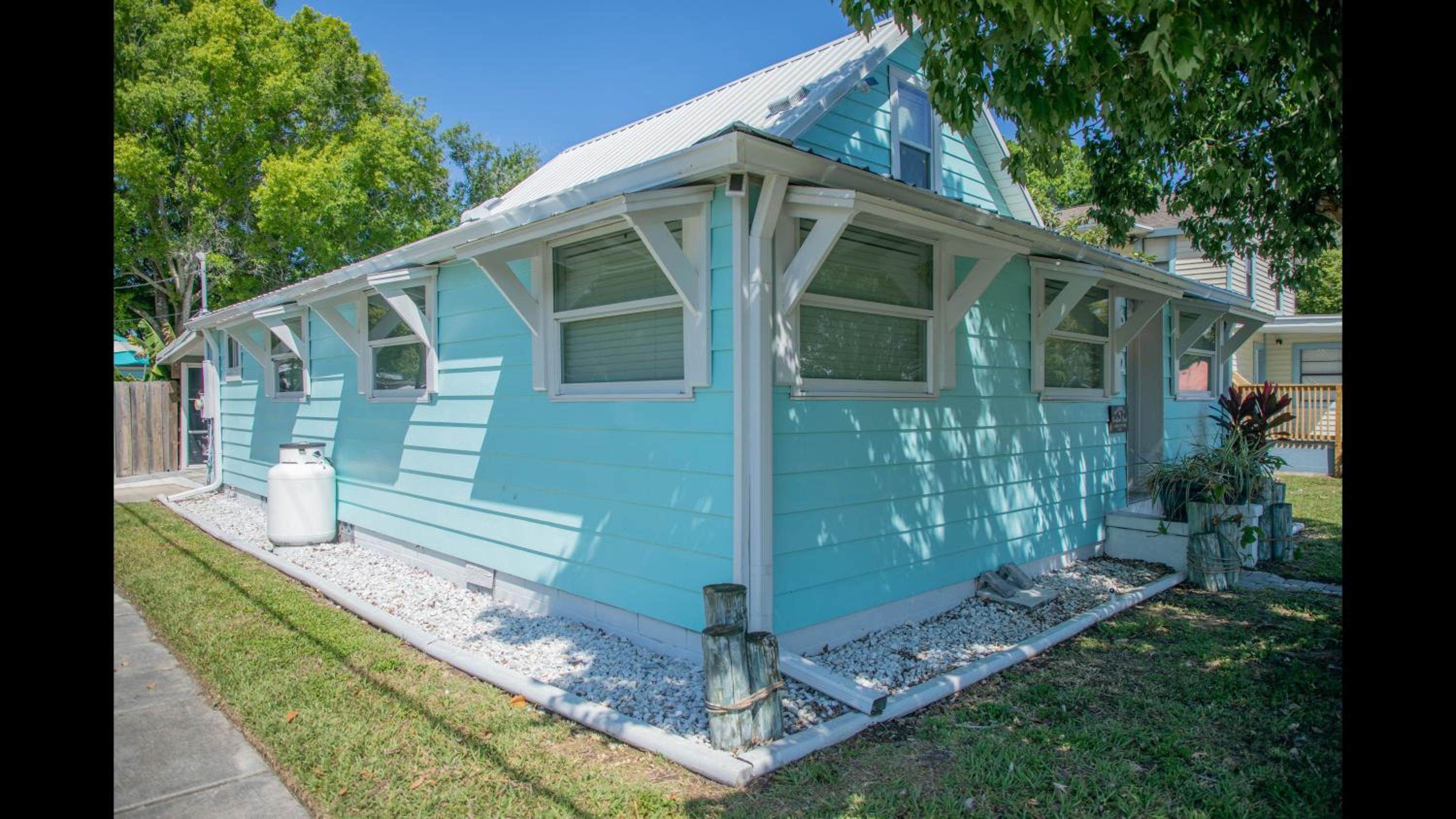 Family Home with Private Pool Yard Only 24 Mi to Disney view 3