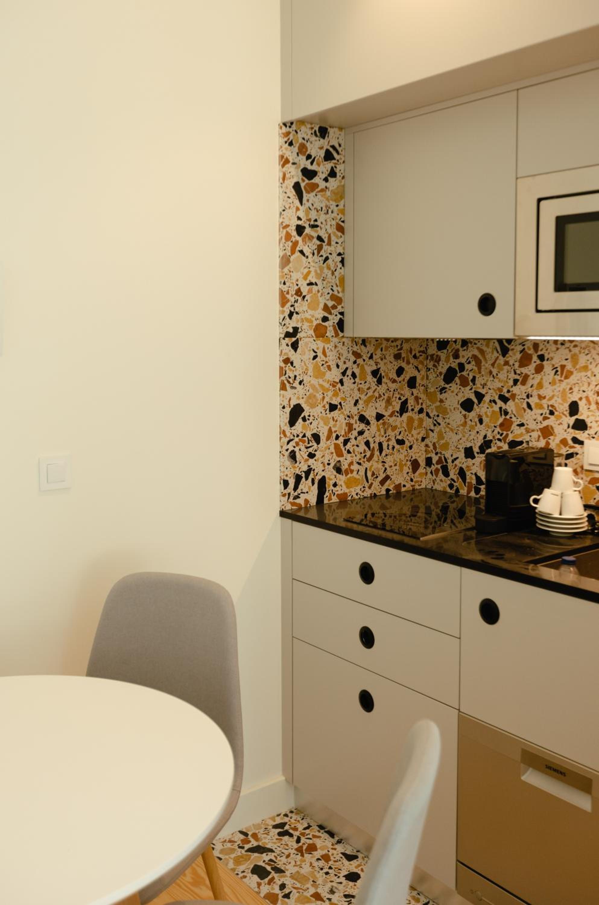 Trindade 19 Apartments - 2B Touriga Nacional