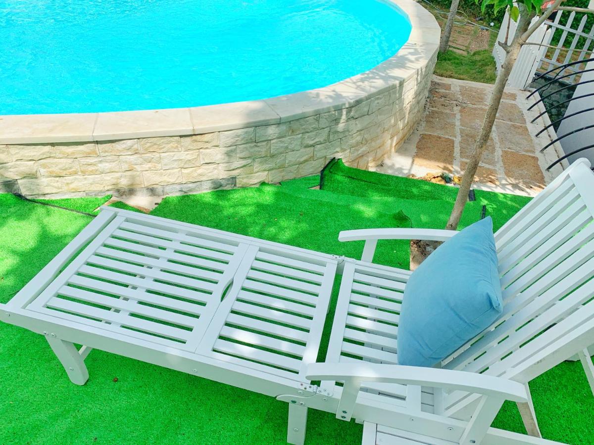 Vung Tau Beach Villa- Back Beach Villa- 4 Bedrooms Villa