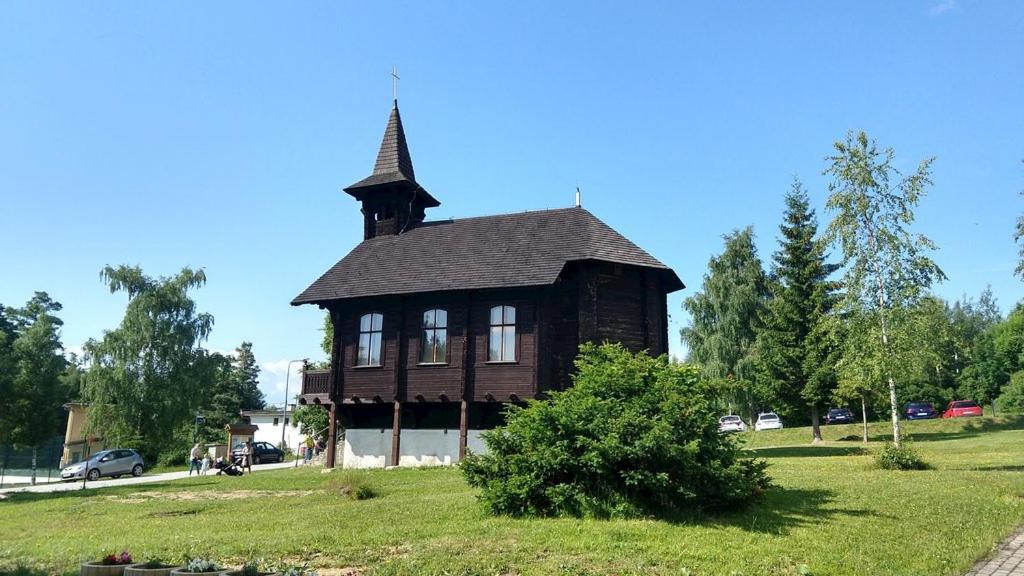 Photo 8