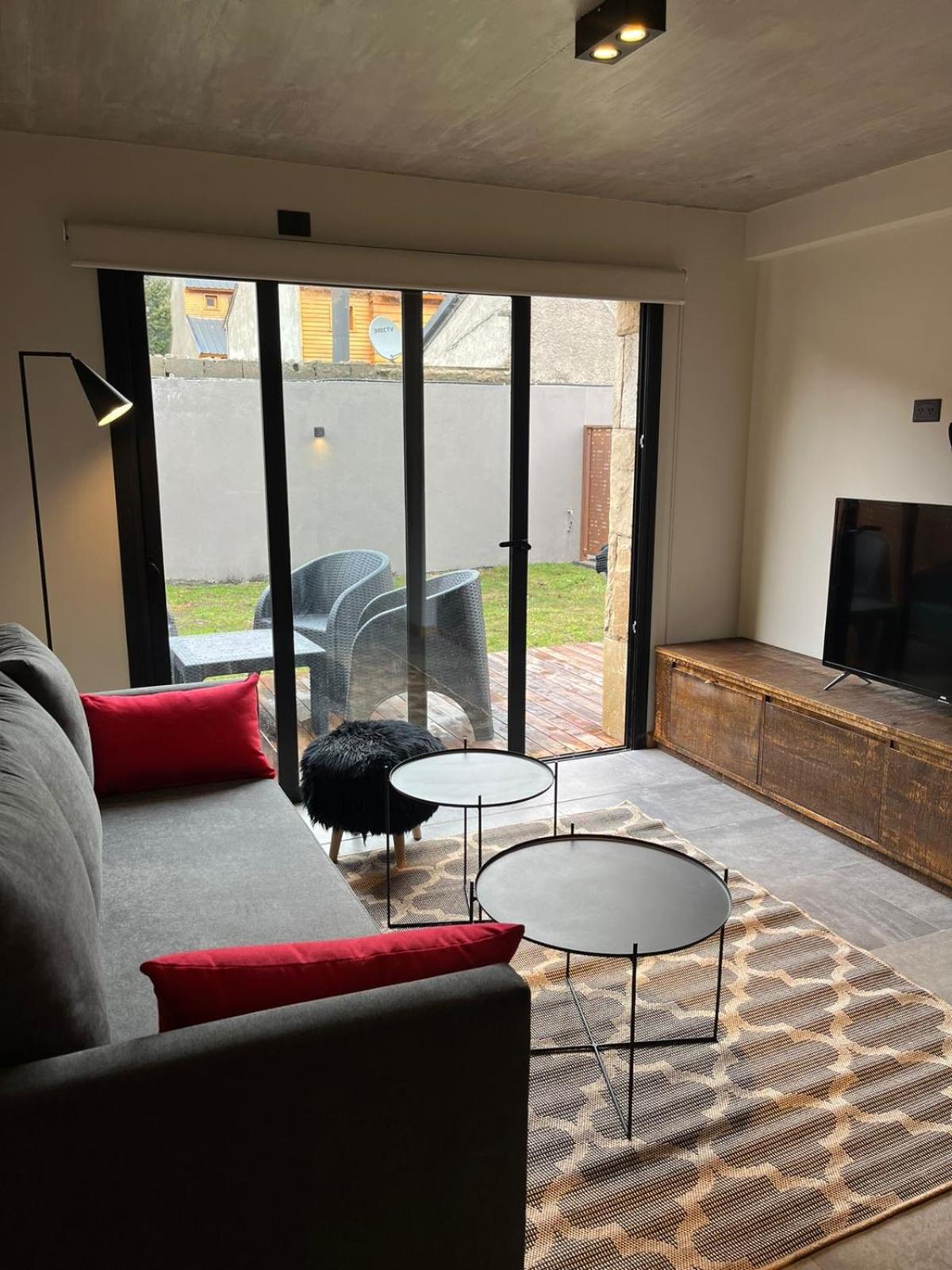 AIKEN SMA SUITE