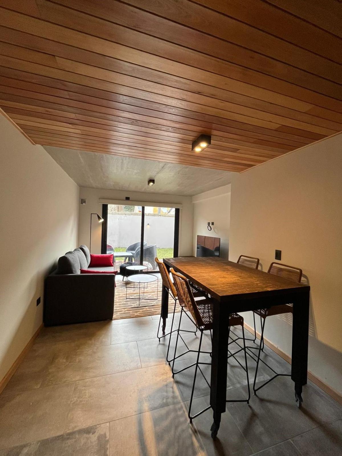 AIKEN SMA SUITE