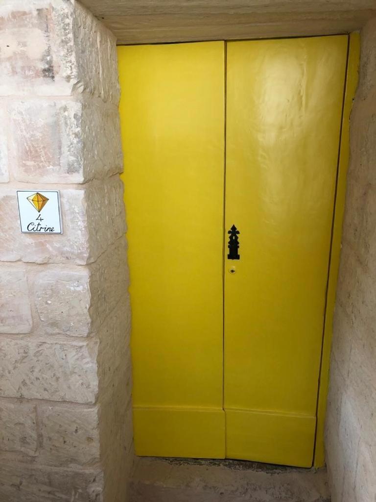 Photo 42