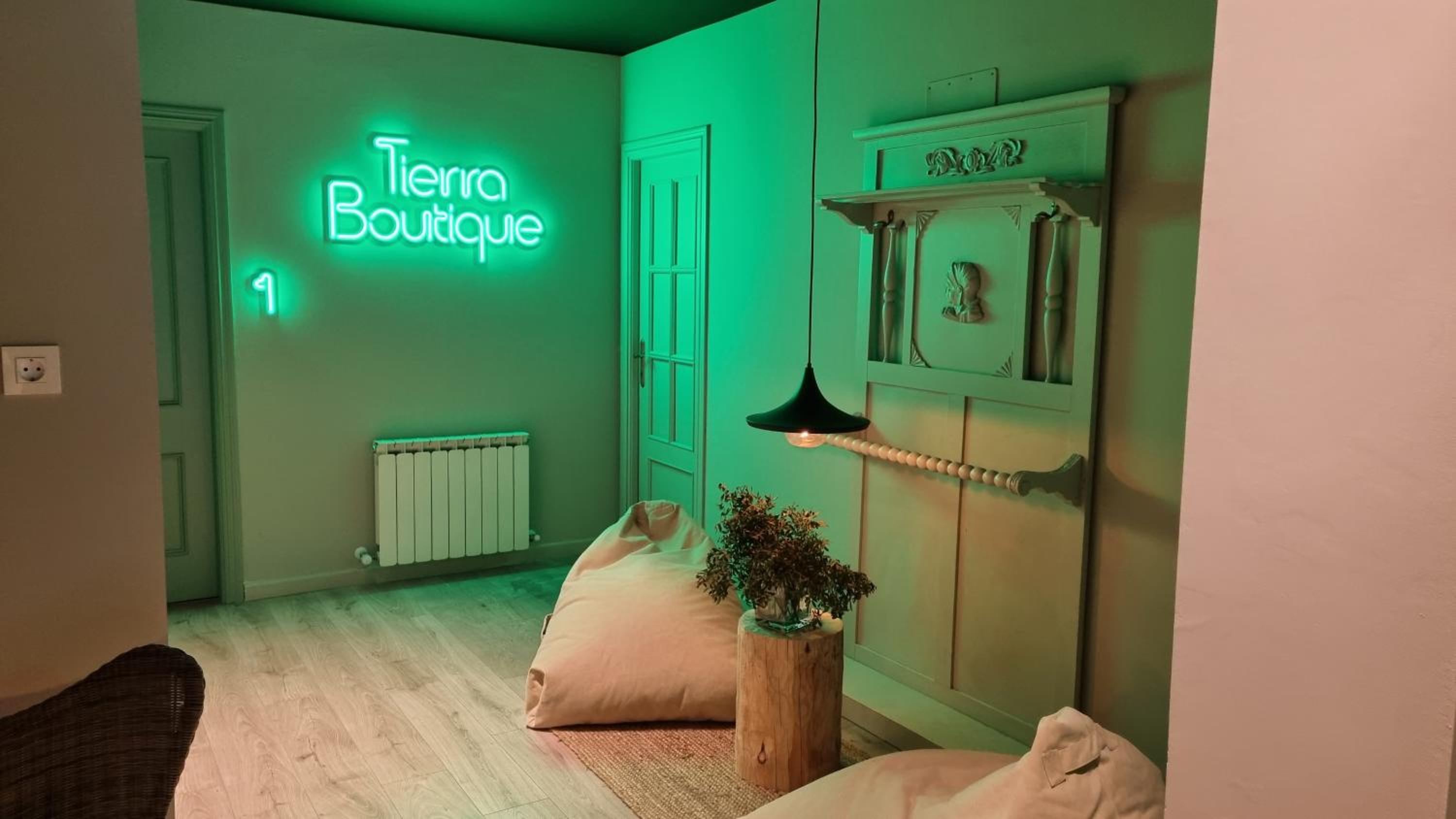 Apartamentos LCR Boutique, LCR Suites y LCR Los Valles