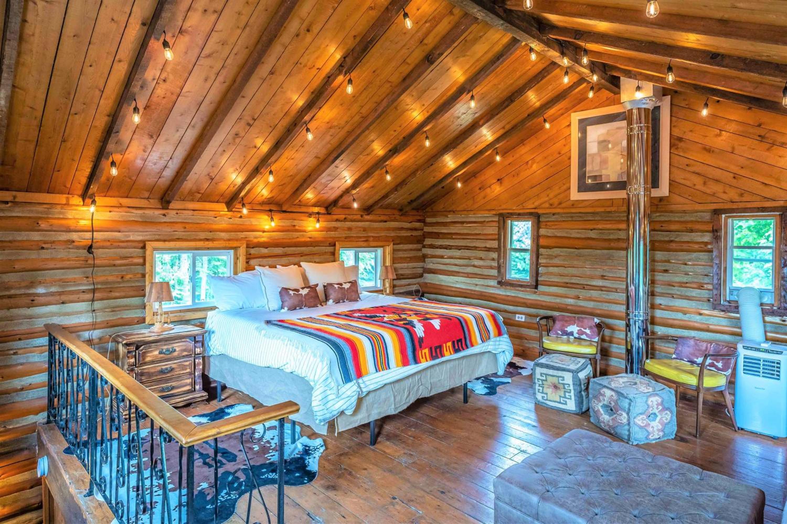 Li'l Ranch - Nature Lovers Retreat TEX MEX Log home