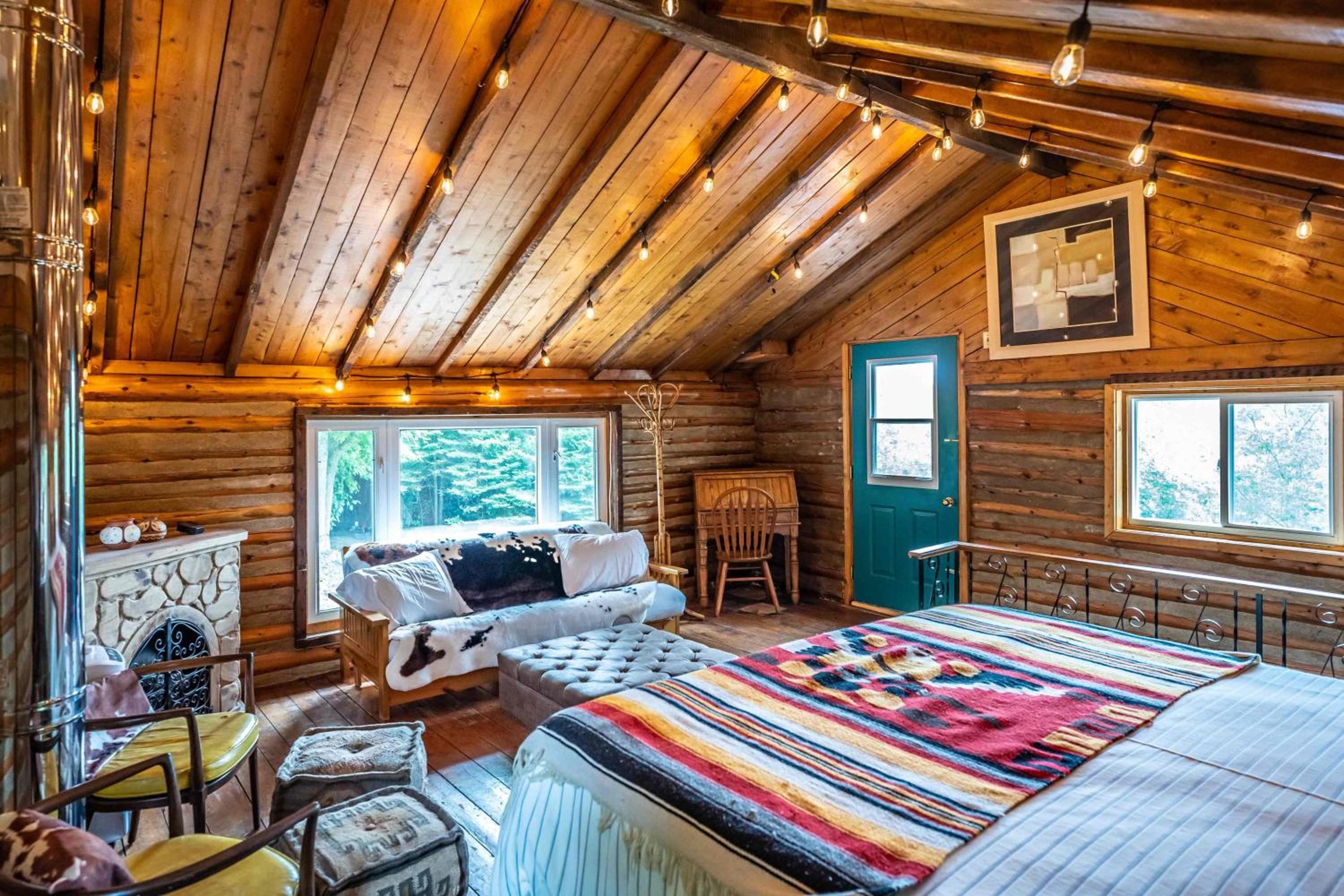 Li'l Ranch - Nature Lovers Retreat TEX MEX Log home