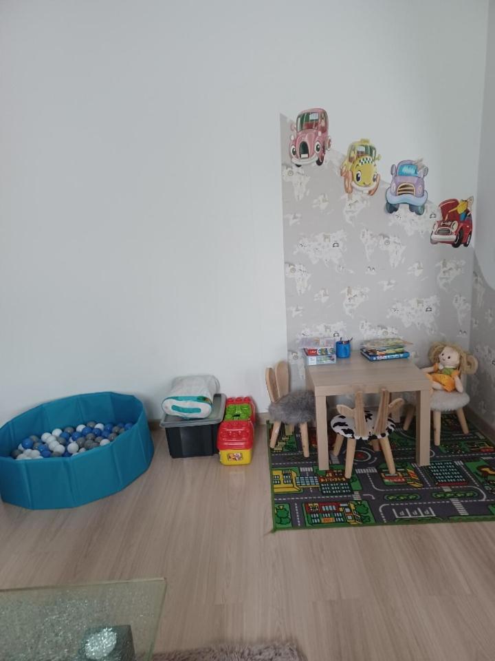 Photo 47