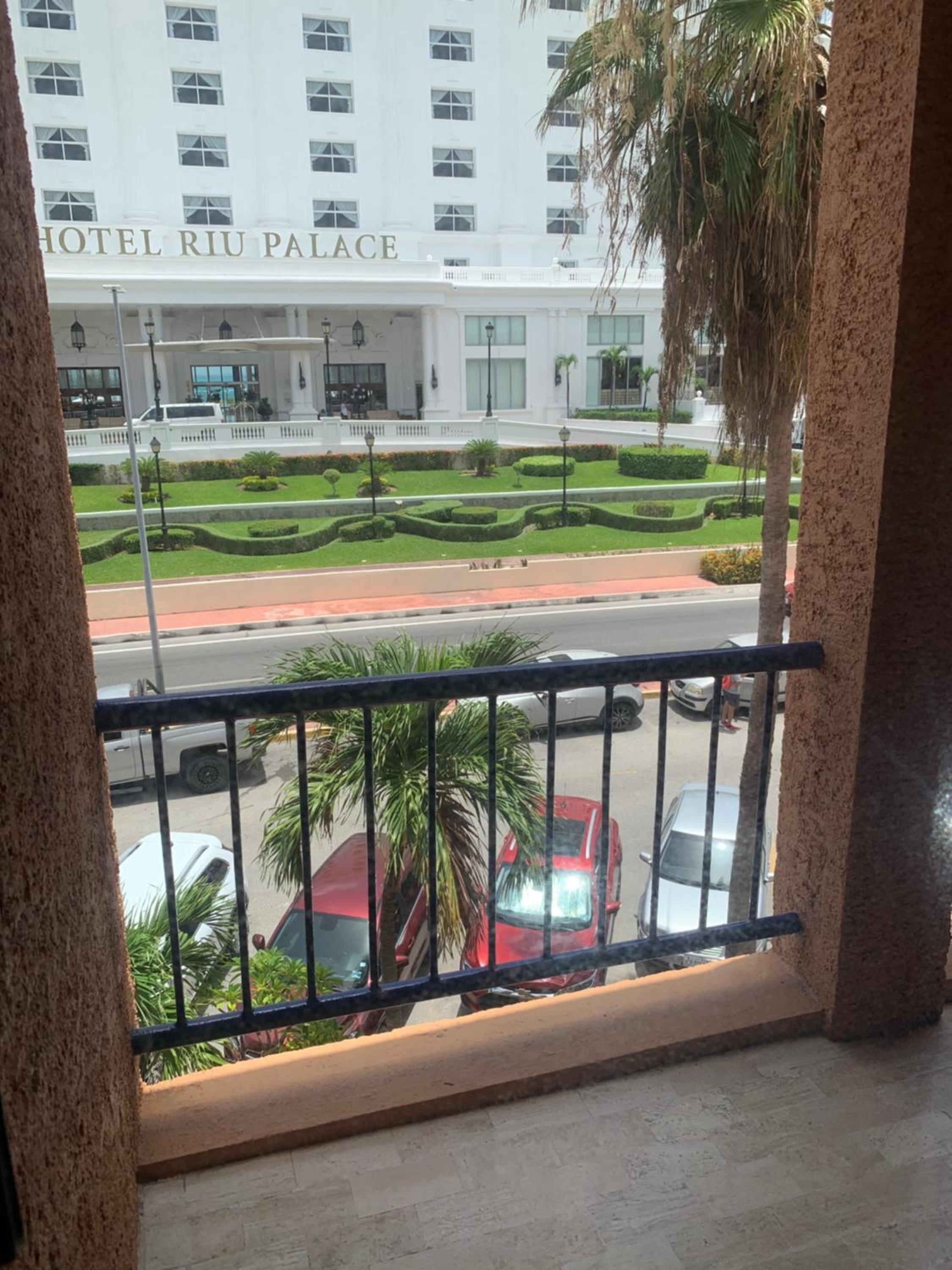 Cancún Suites Apartments - Hotel Zone