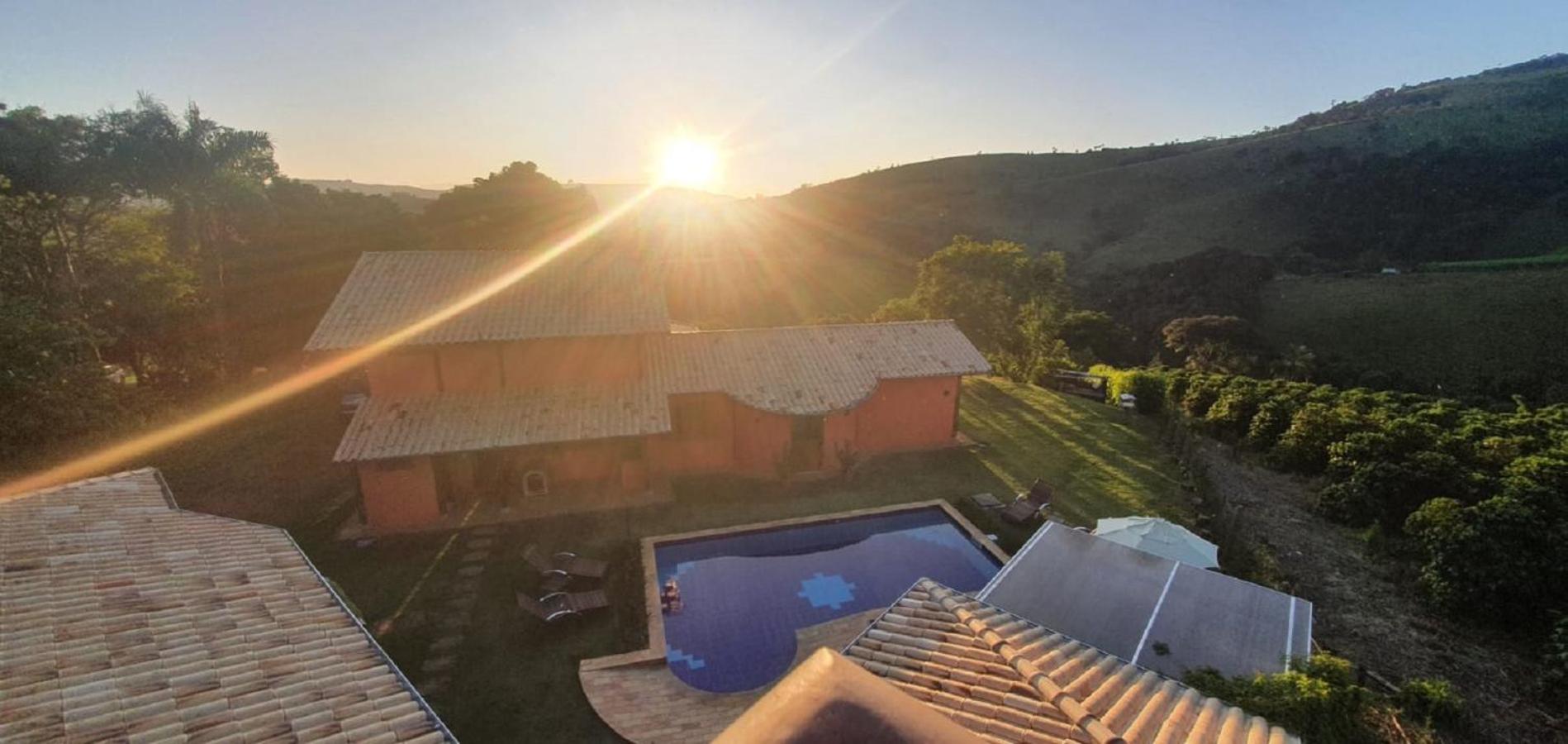 Ellementares Guest House