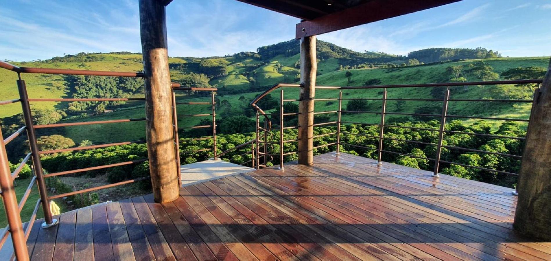 Ellementares Guest House