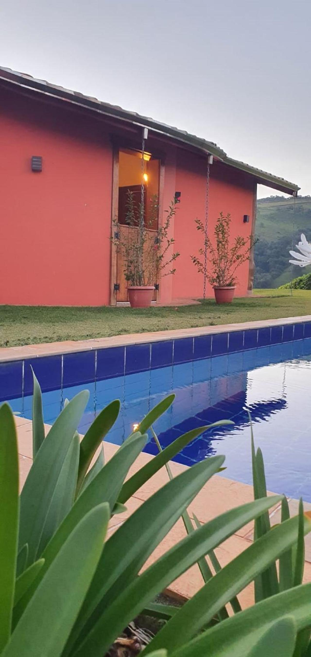 Ellementares Guest House