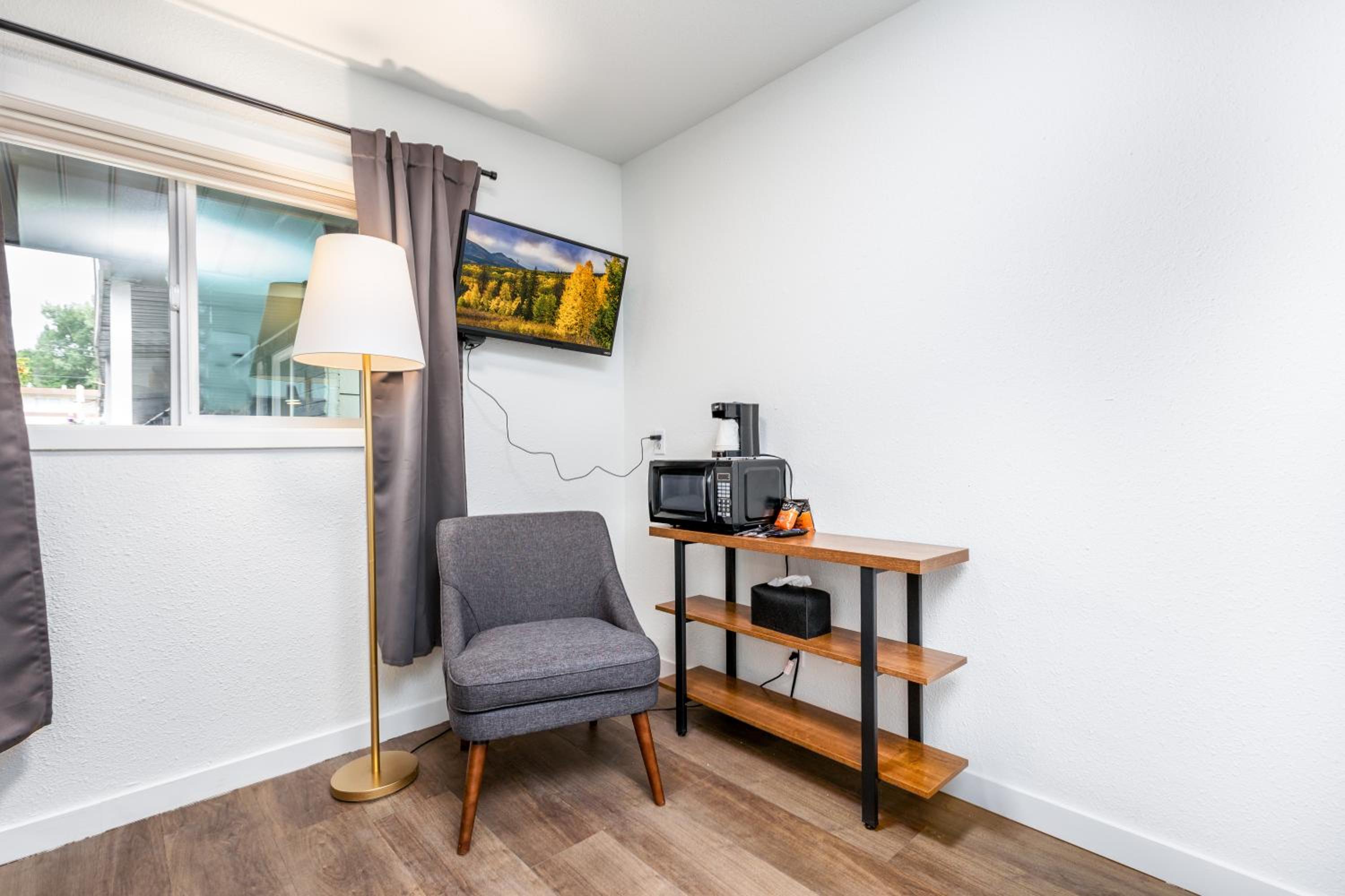 Minecart Motor Lodge view 5