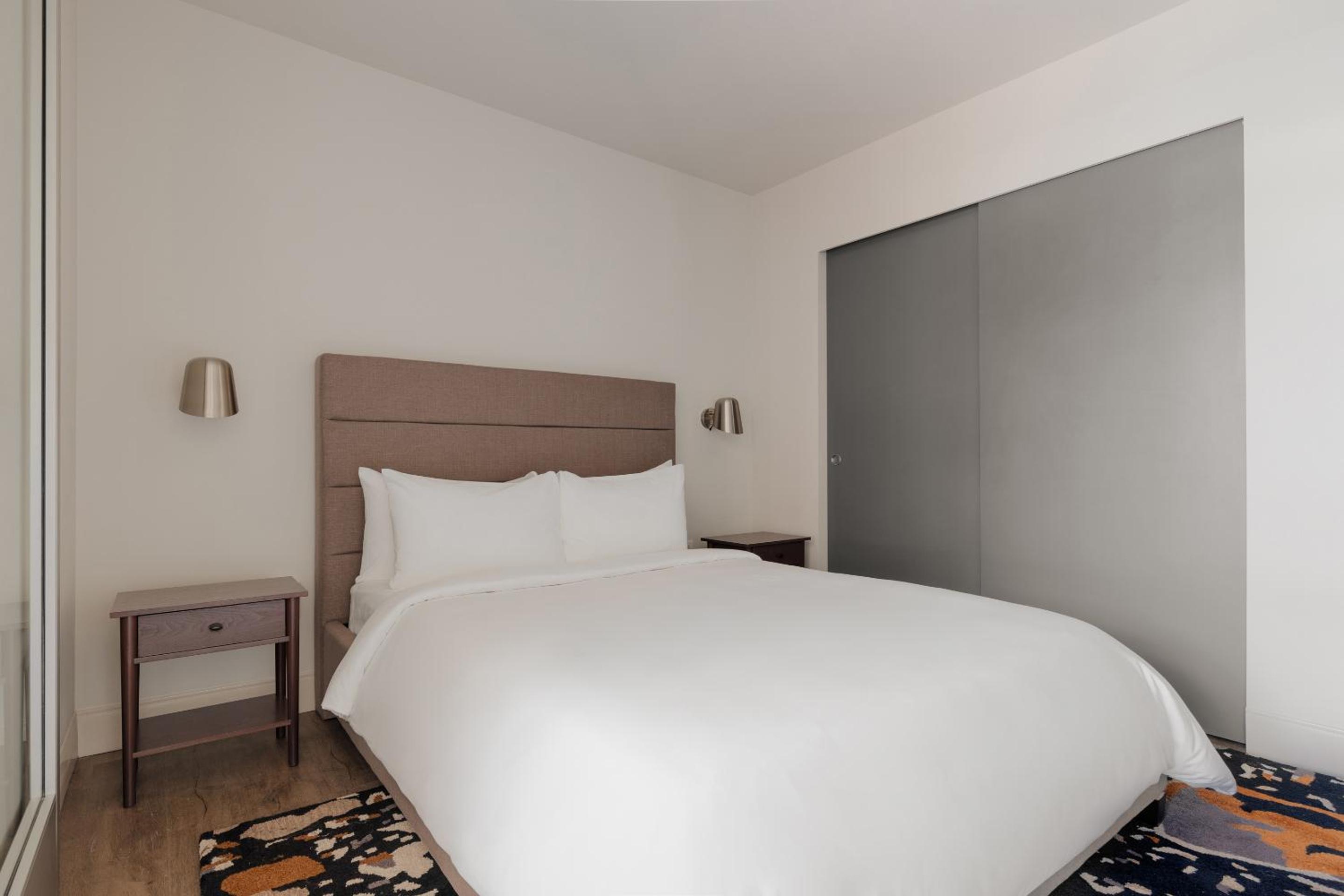 Seattle Vacations - Sonder at Pivot - Property Image 6