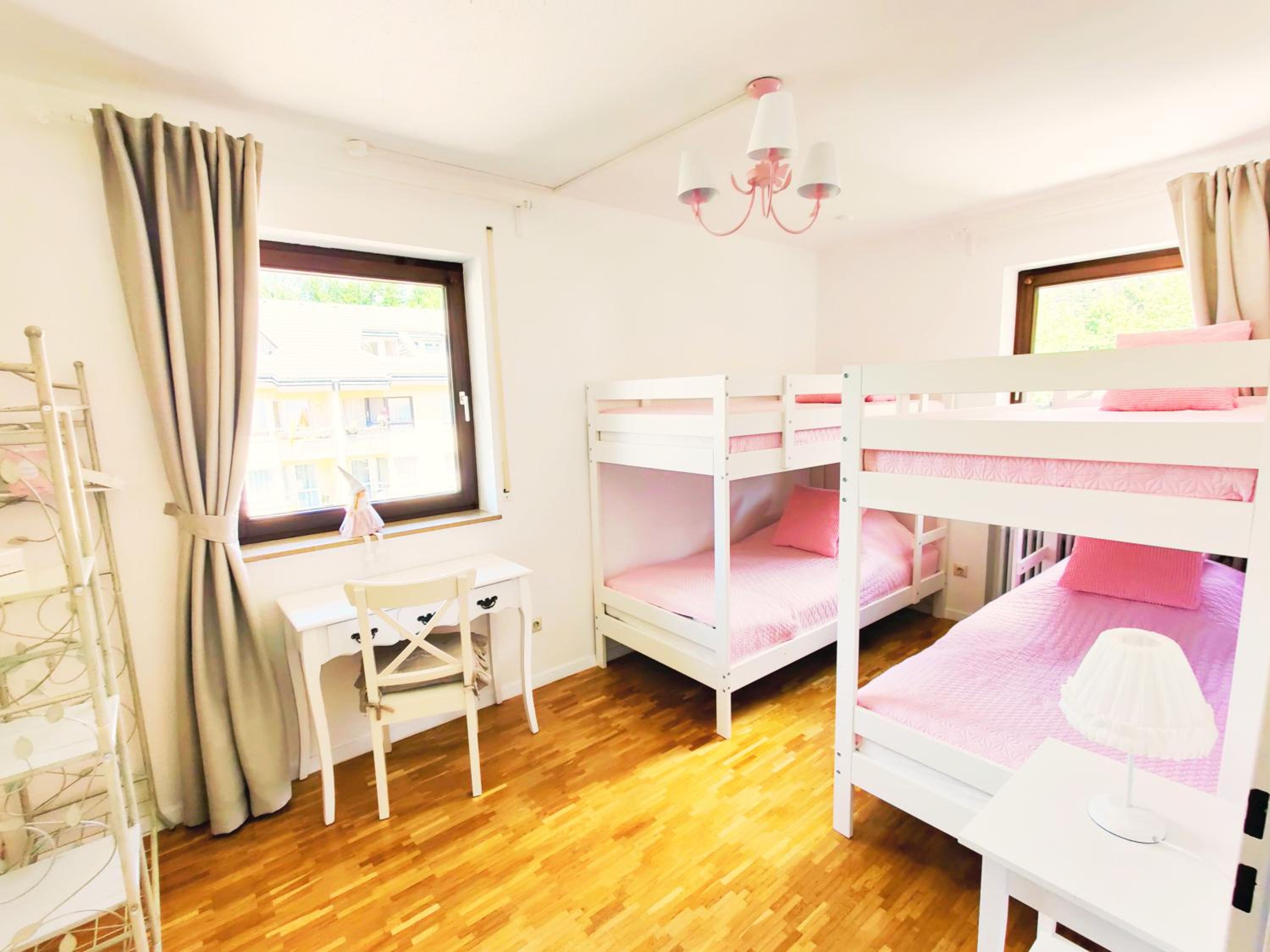 Romantic Style Apartment Titisee view 4