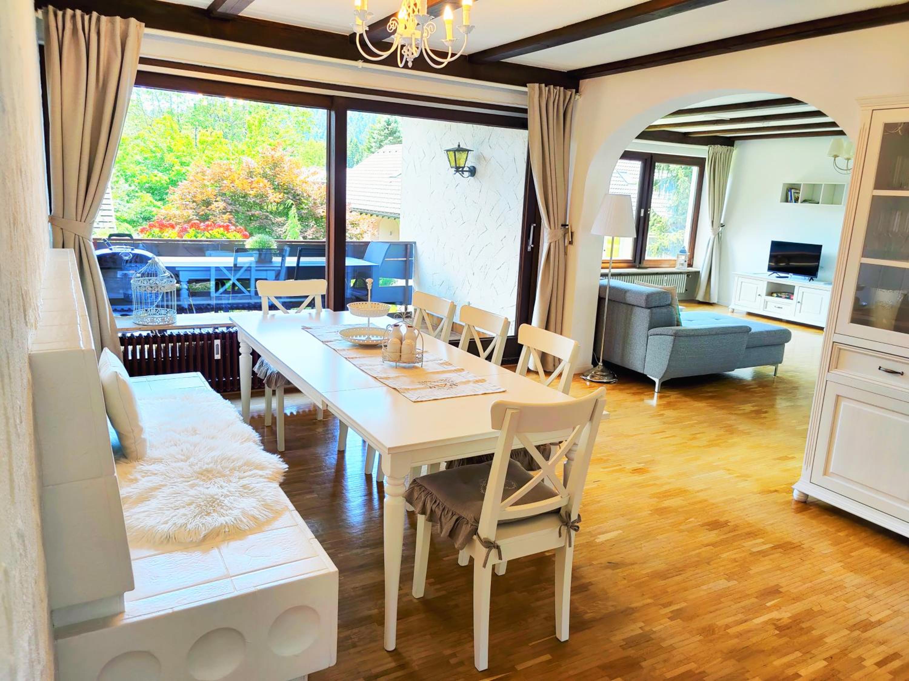 Romantic Style Apartment Titisee view 2