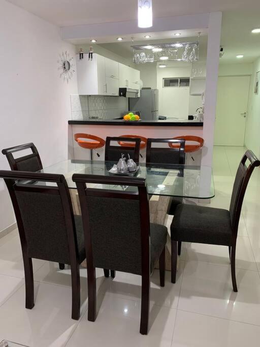 Lovely two bedroom apartment in Miraflores view 5
