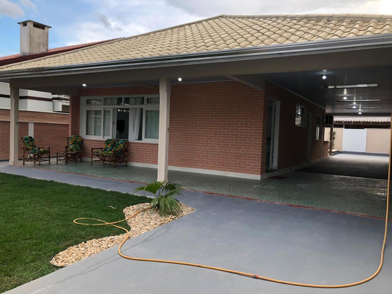 CASA DE PRAIA - Centro - Guaratuba