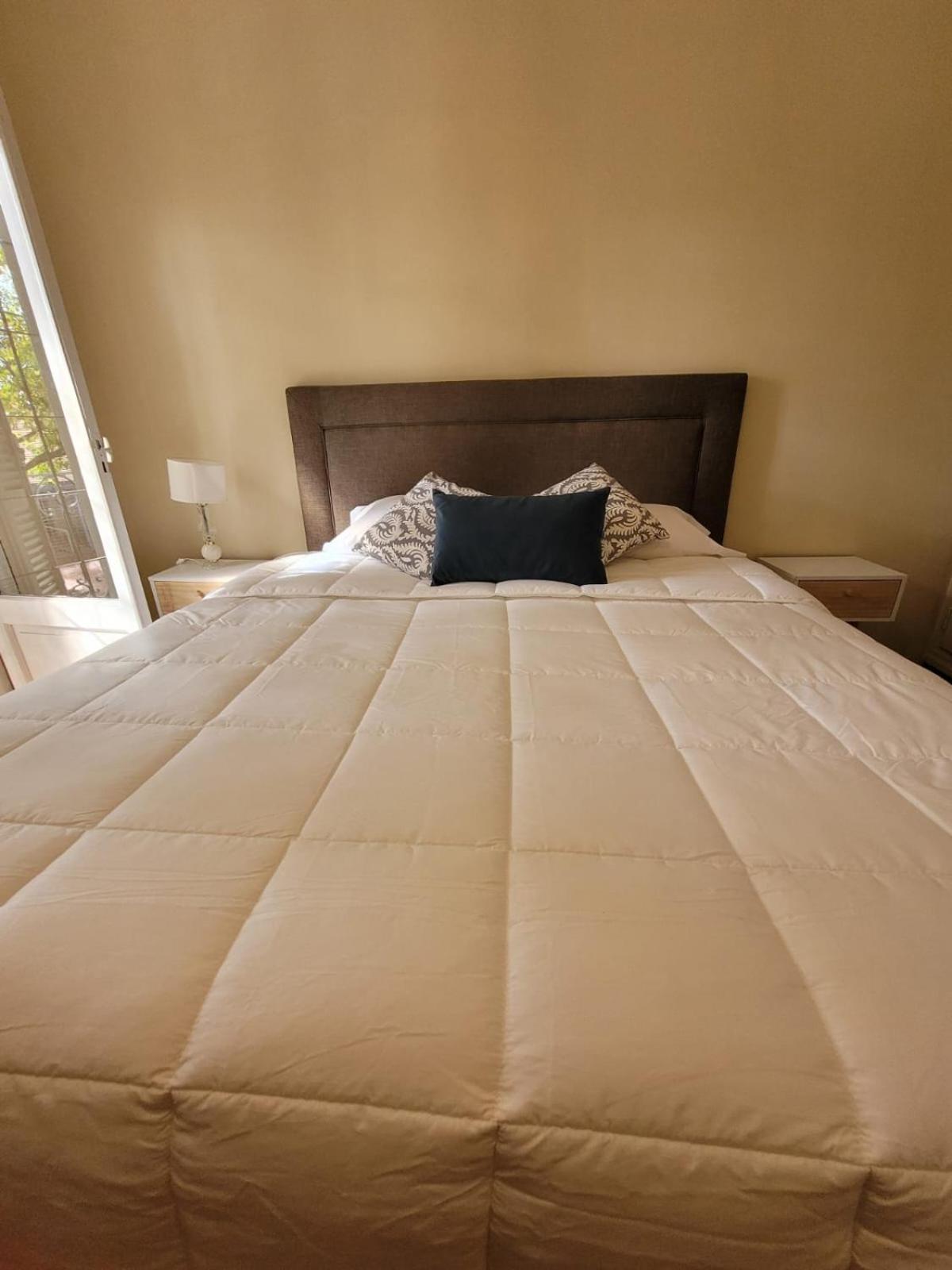 816 B&B