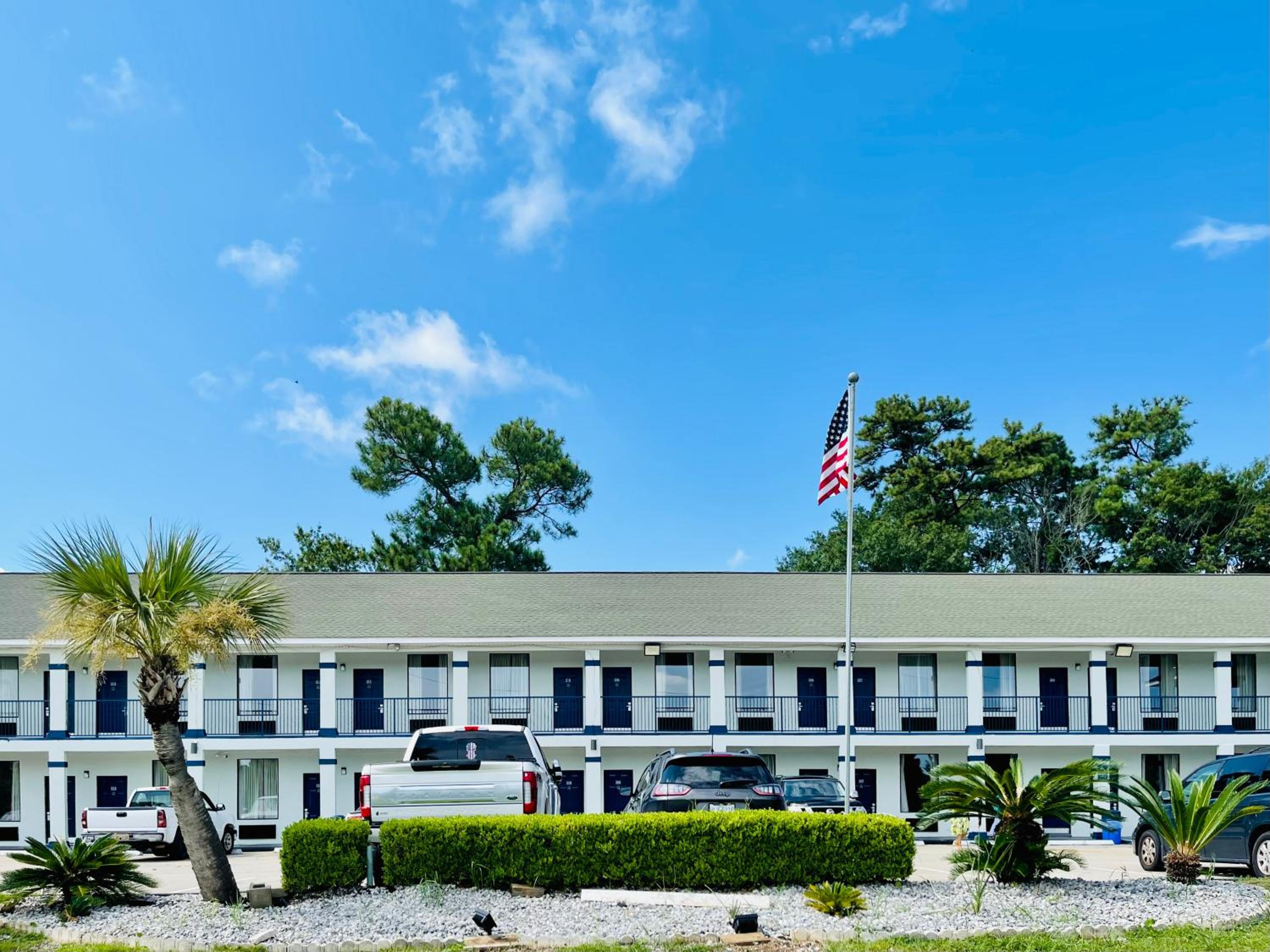 MAGNOLIA INN of BILOXI,OCEAN SPRINGS,PASCAGOULA & GAUTIER
