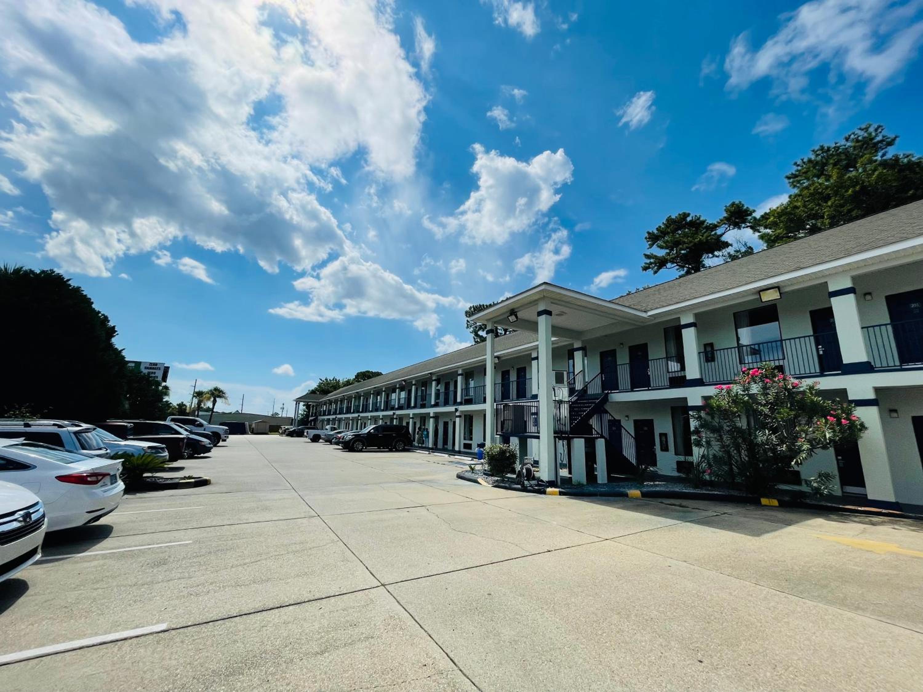 MAGNOLIA INN of BILOXI,OCEAN SPRINGS,PASCAGOULA & GAUTIER, Photo 16