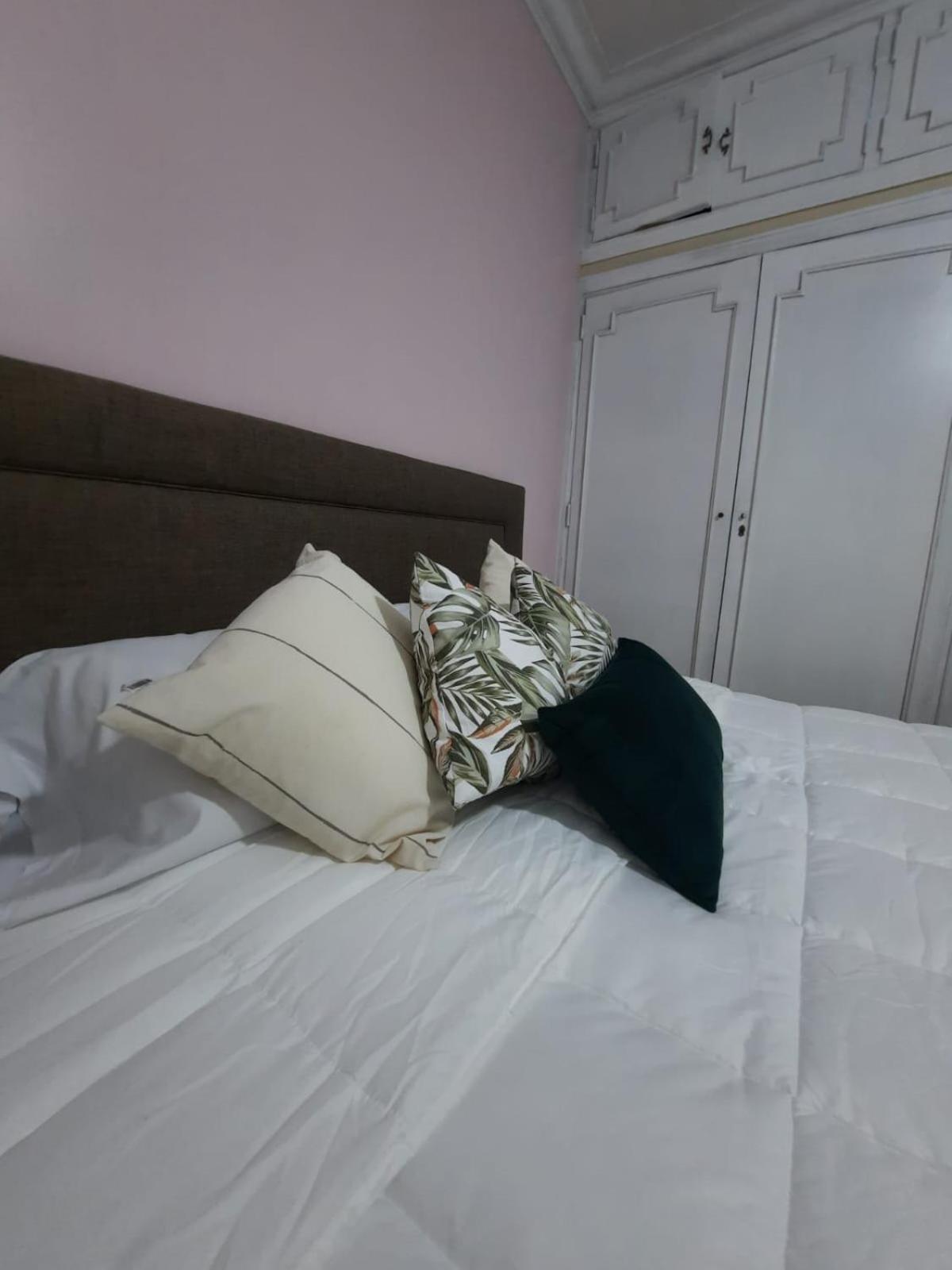 816 B&B