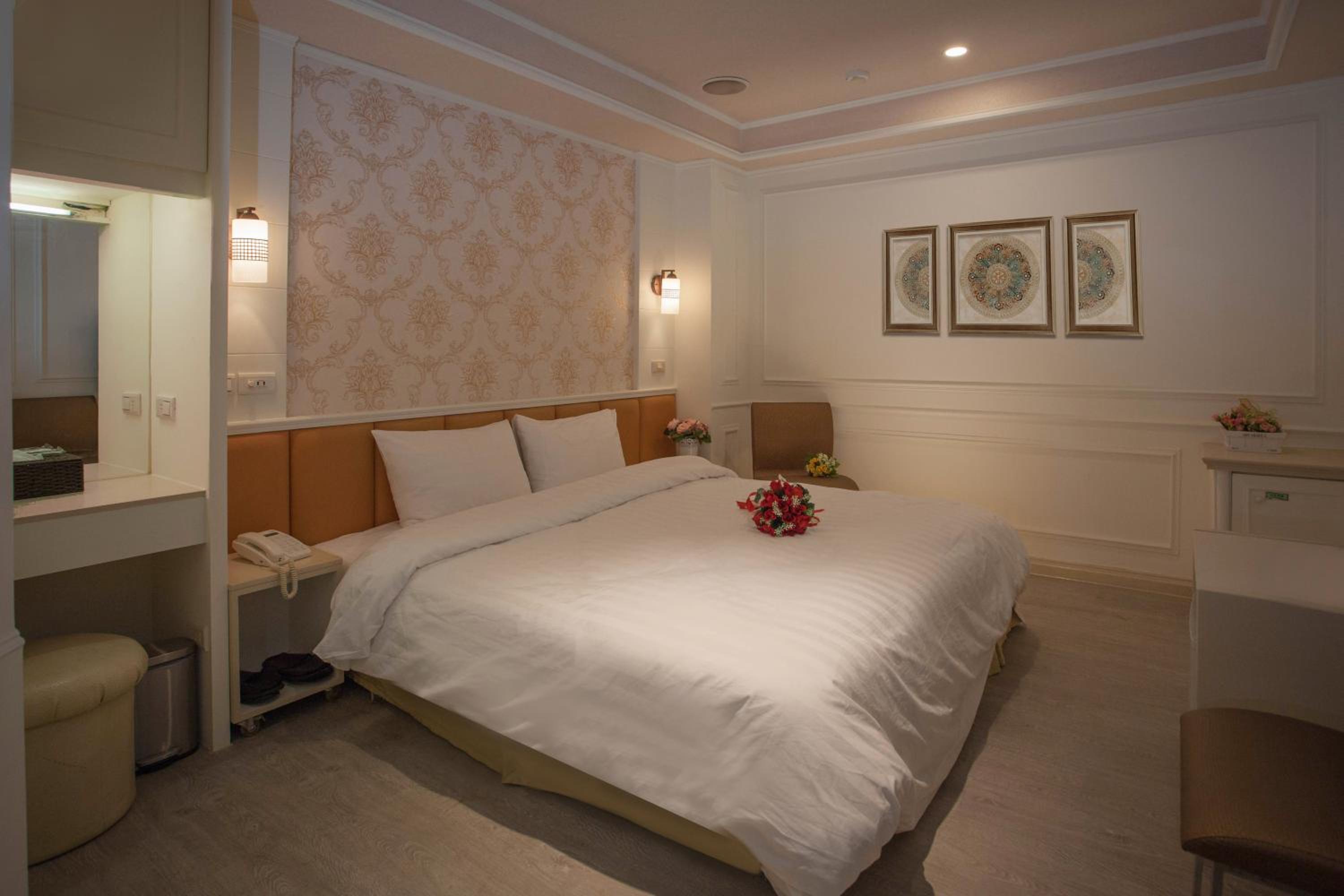 Showart Hotel