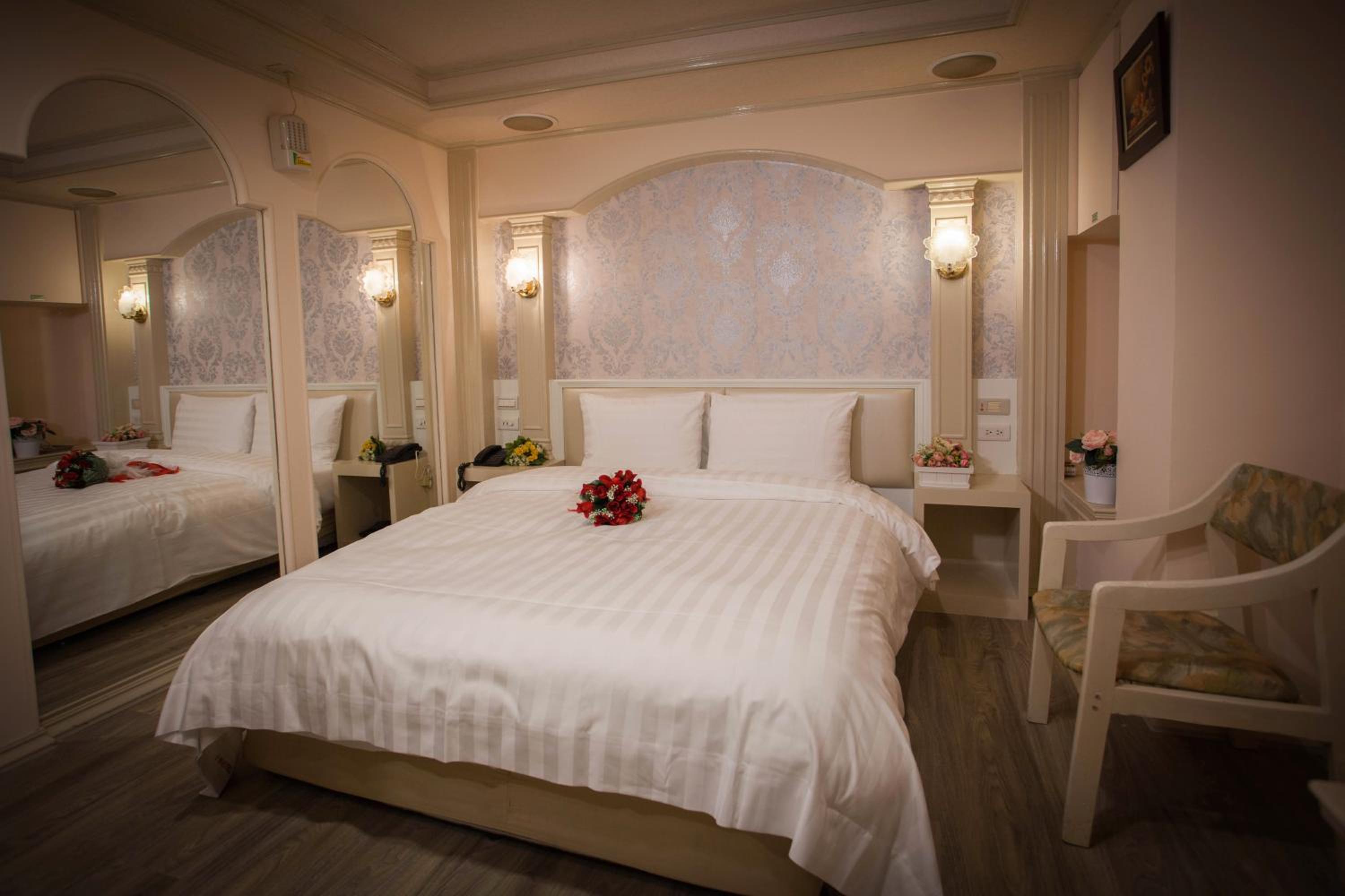 Showart Hotel