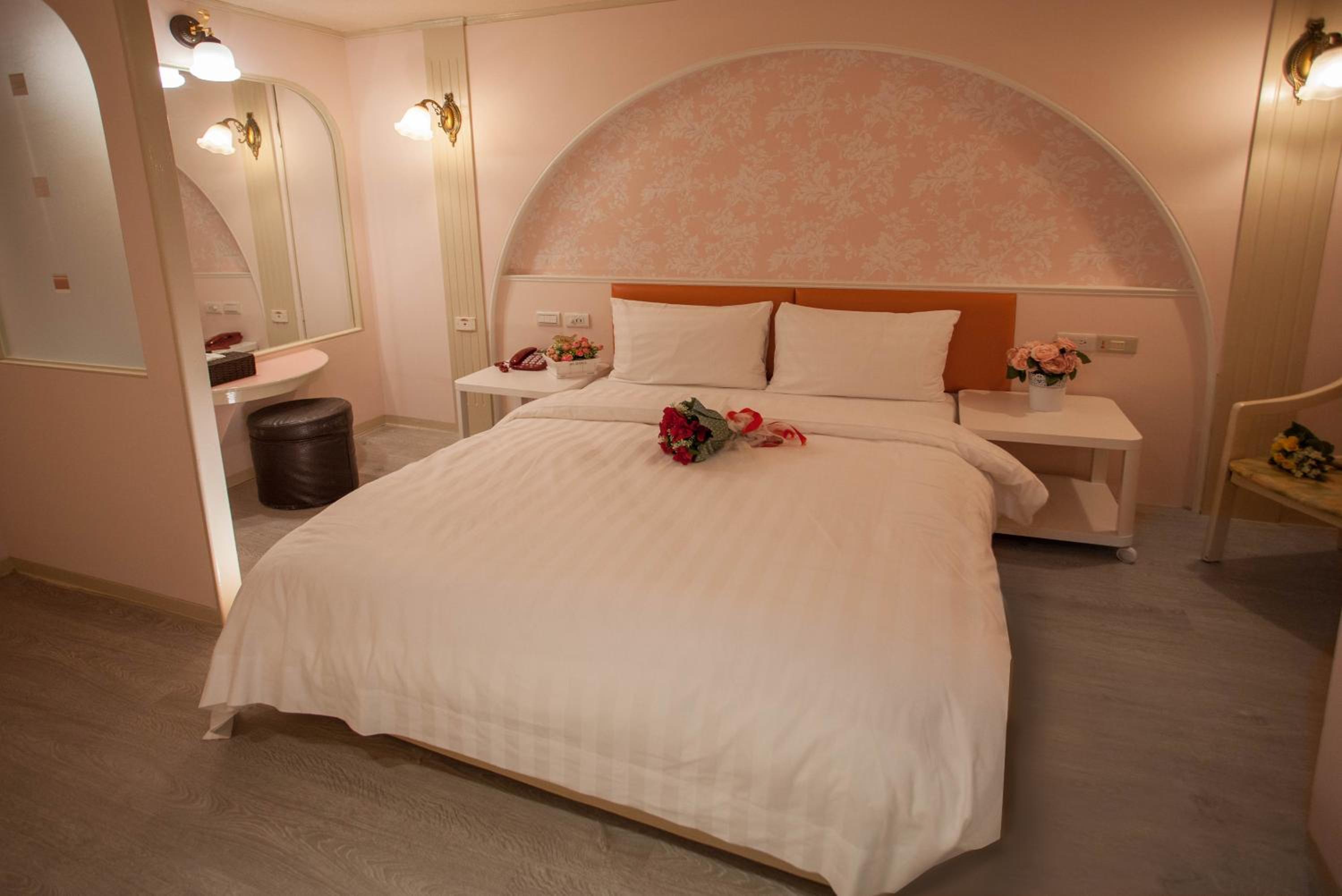 Showart Hotel