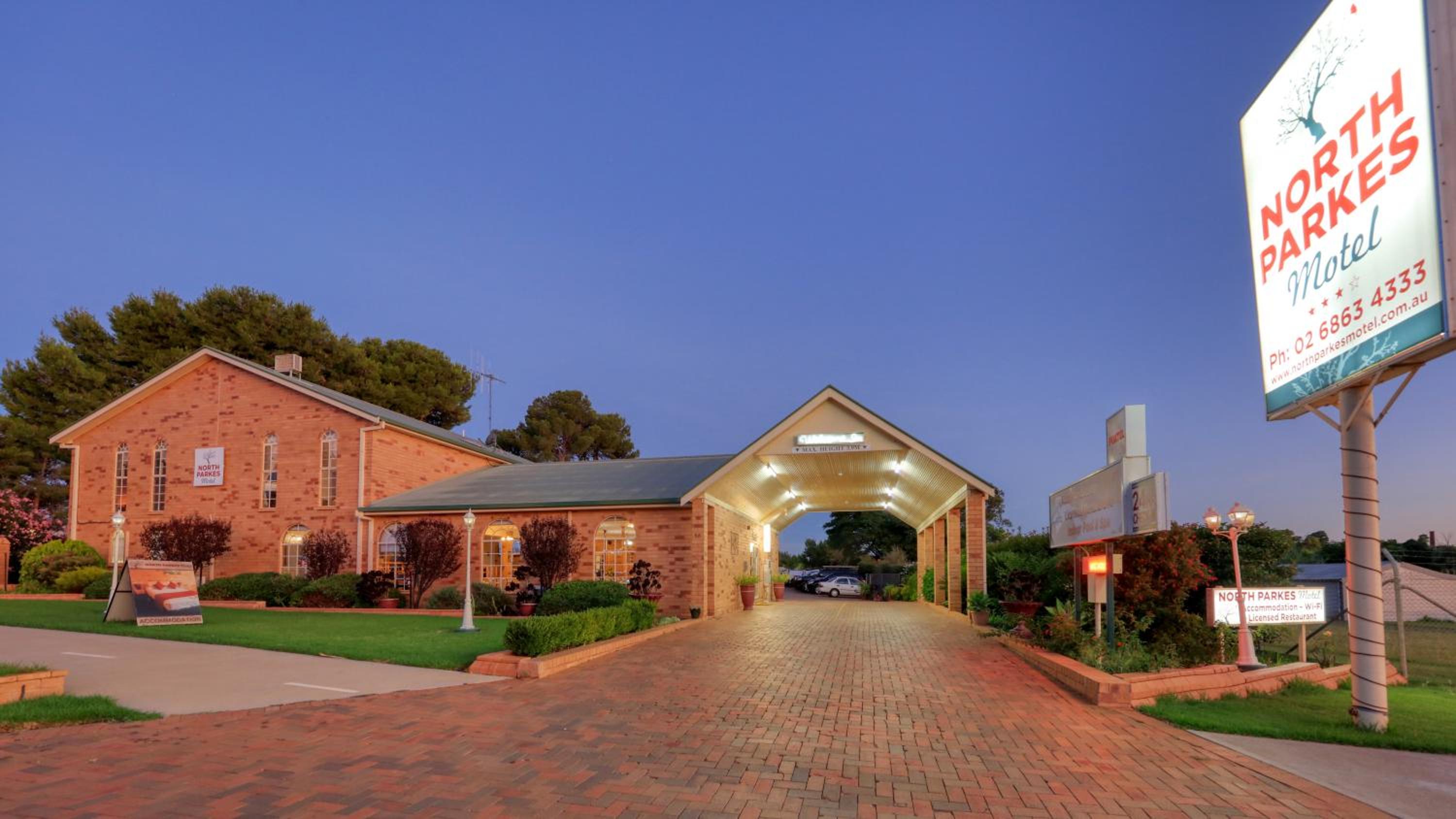 North Parkes Motel