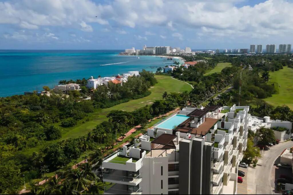 Beautiful room well located in the hotel zone of Cancun