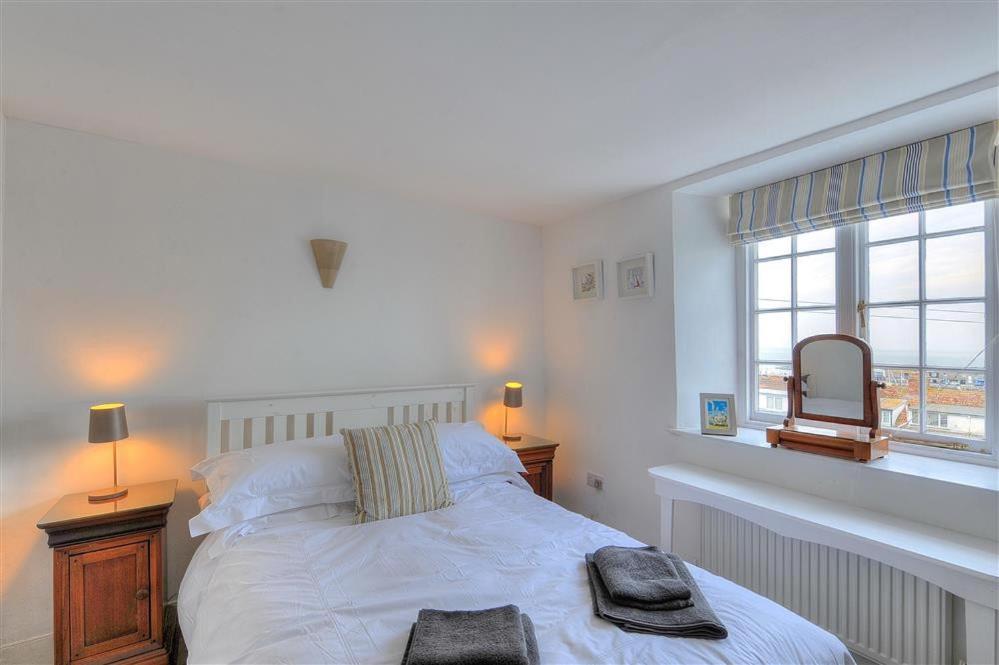 10 Cobb Terrace view 3