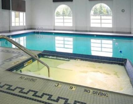 Dunes Express Inn and Suites