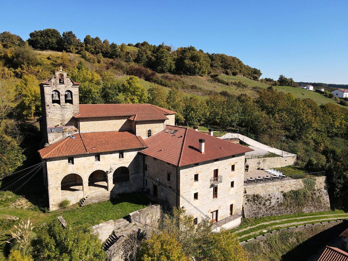 Palacio de Aralar Grande Familias