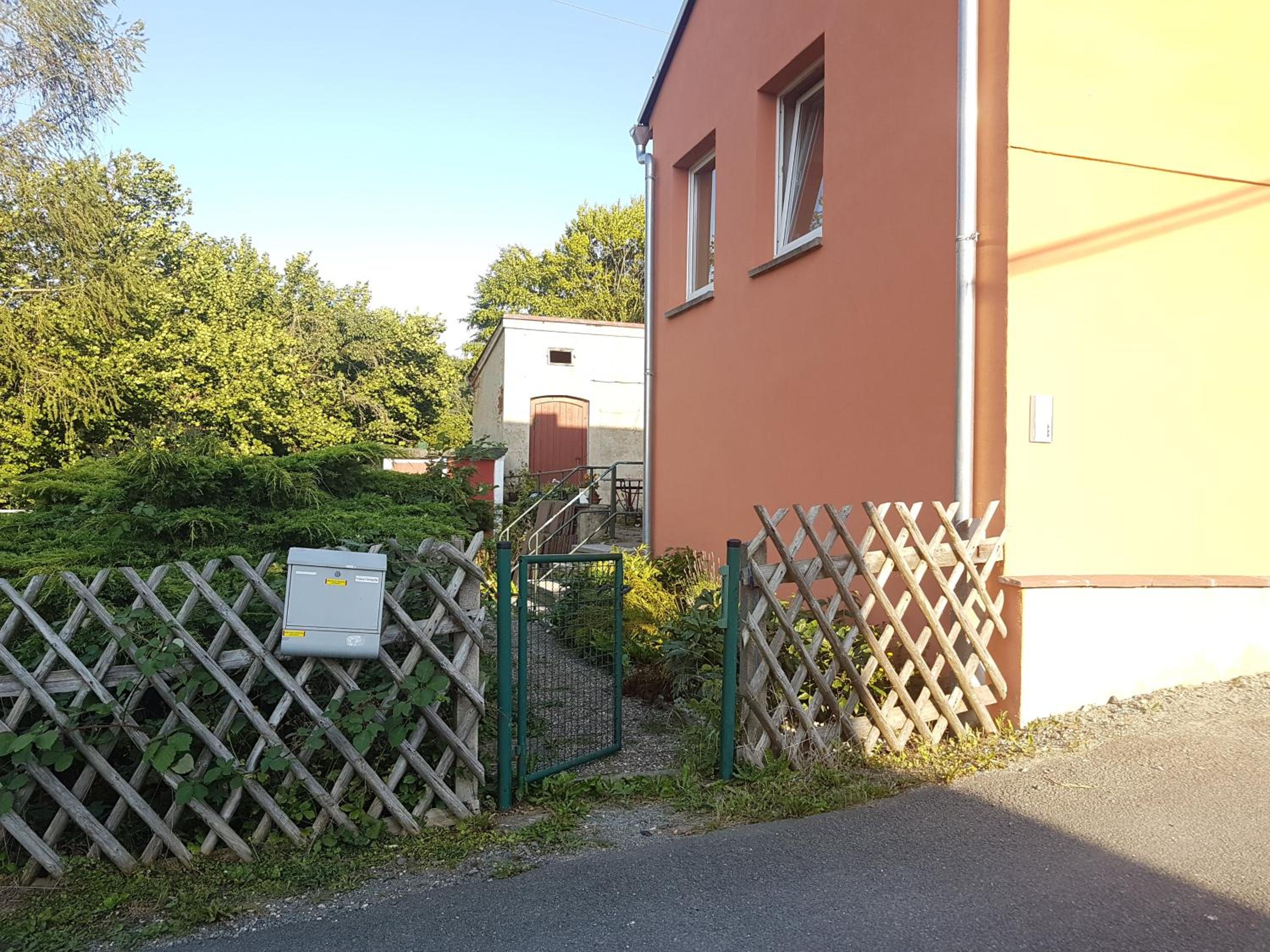 Ferienwohnung Ost - Alte Schule Sachswitz