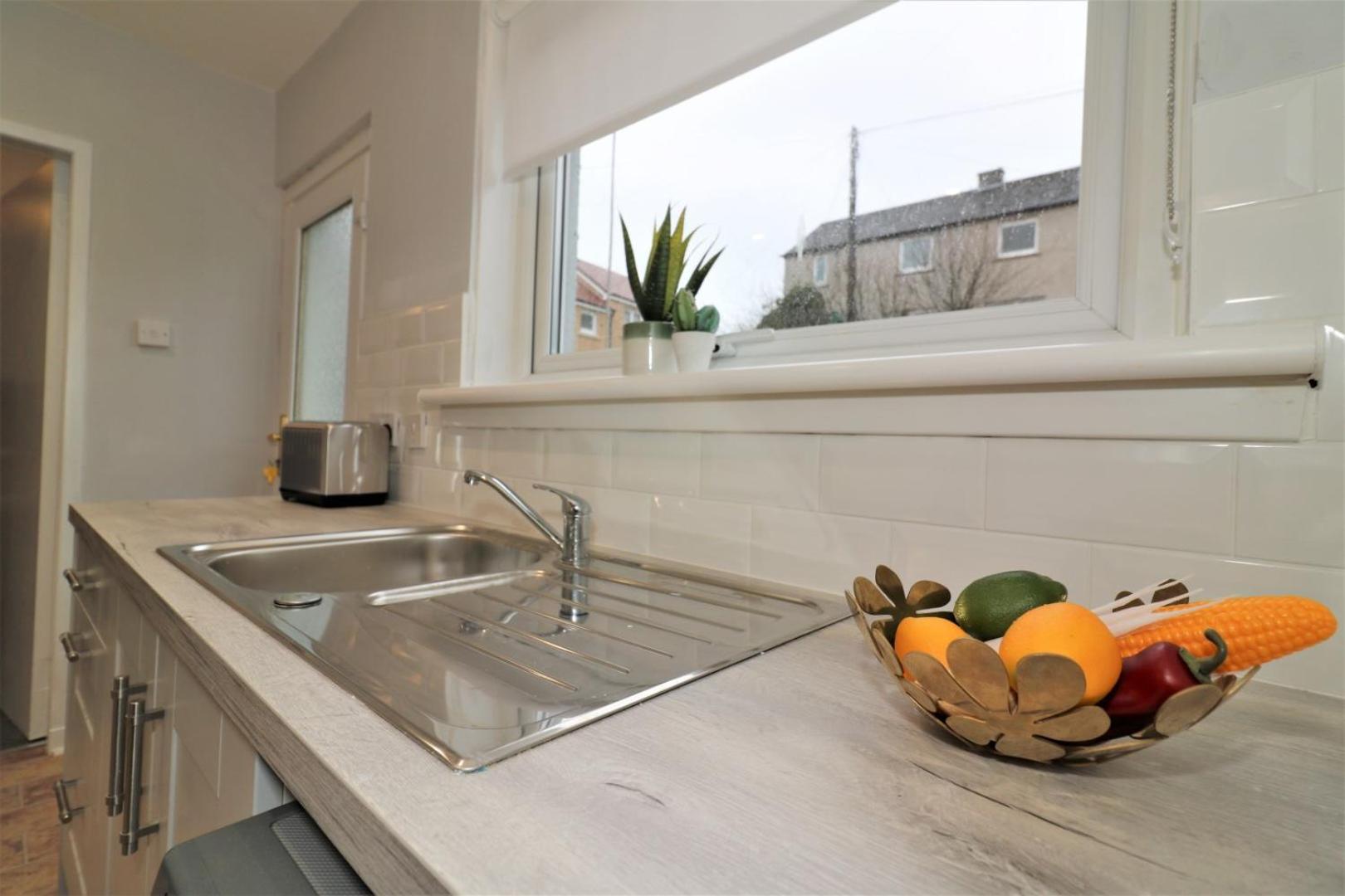 Signature - North View view 4