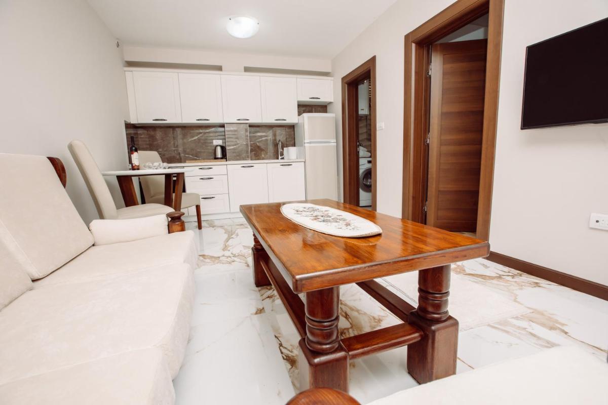 Suzana Apartments photo 5