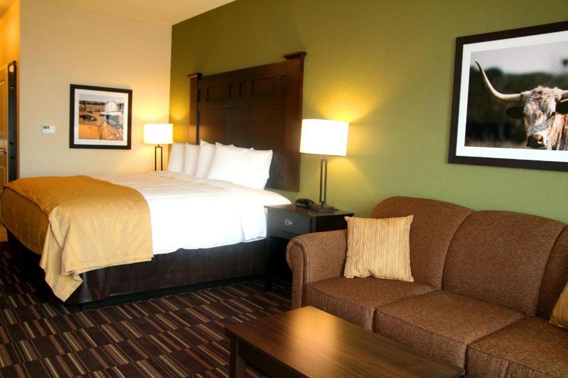 Comfort Inn & Suites Beeville