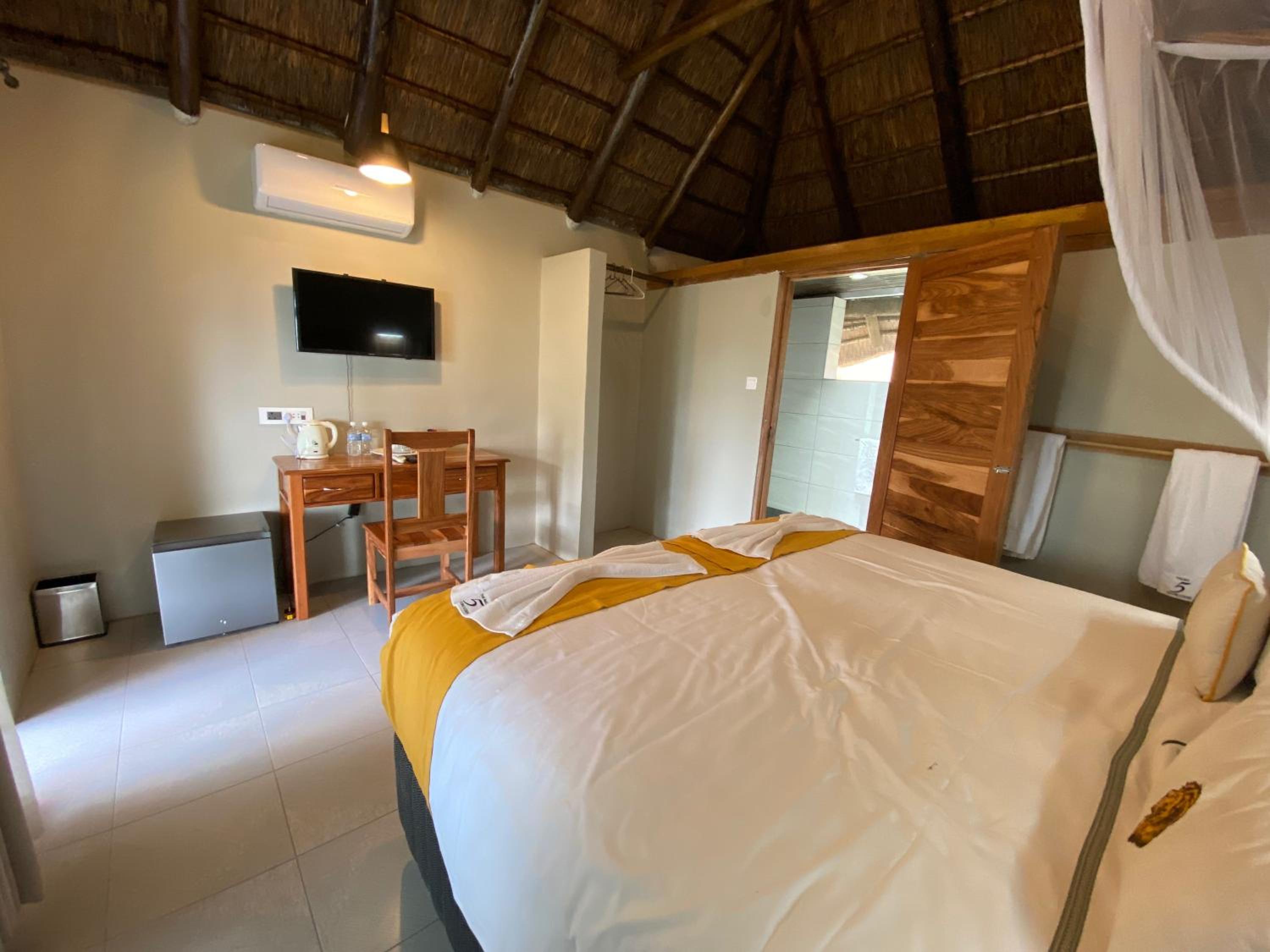 Big 5 Toro Lodge