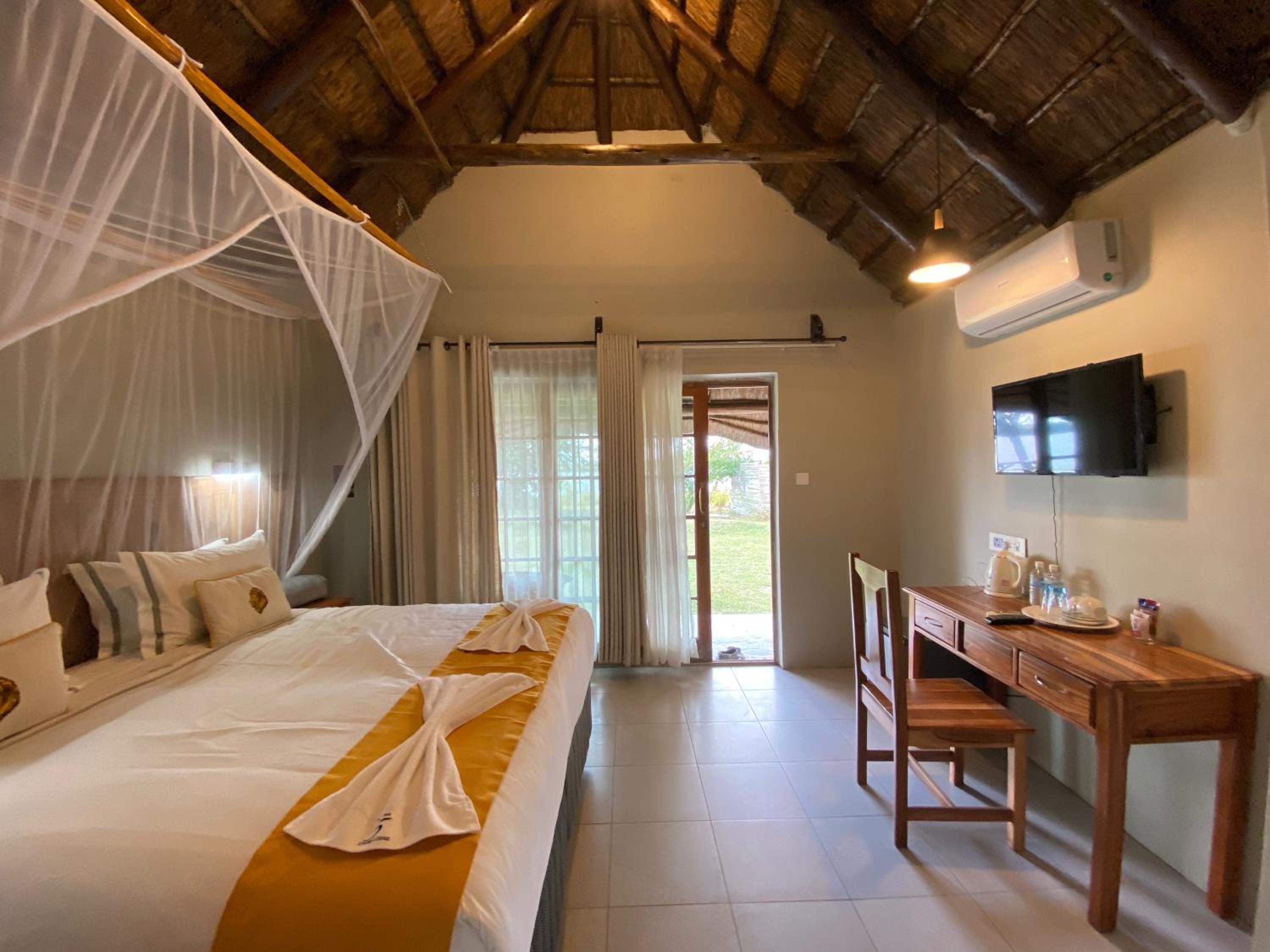 Big 5 Toro Lodge