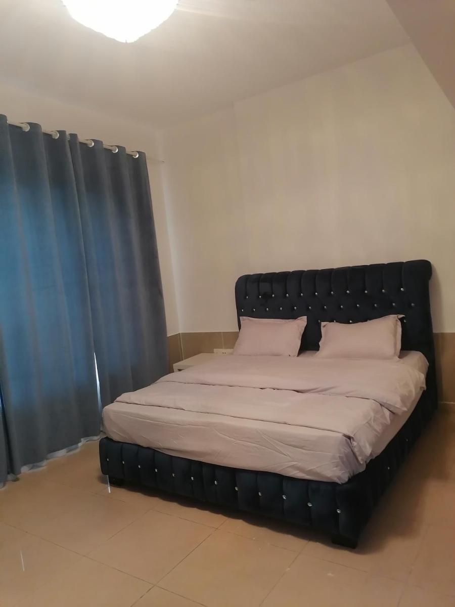 Al Qasba Lima Suites