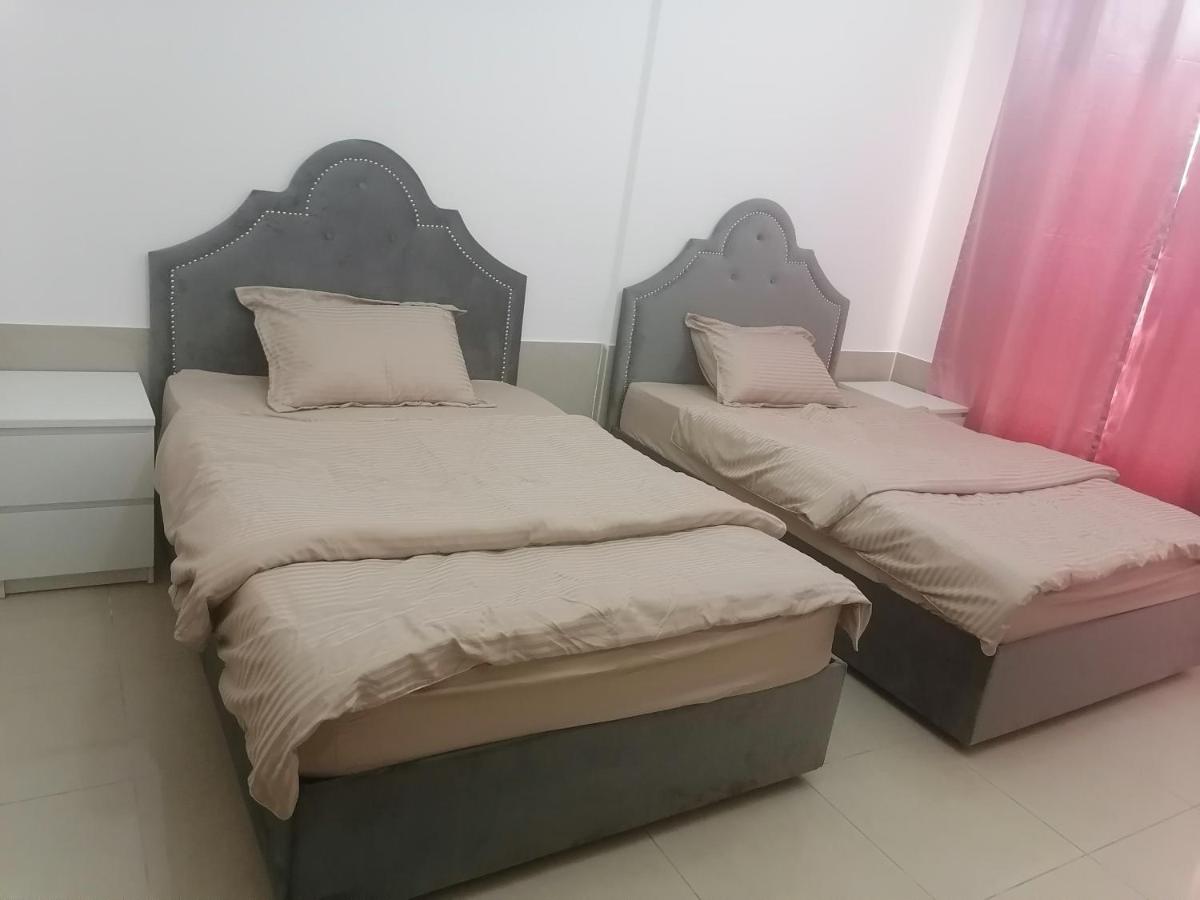Al Qasba Lima Suites