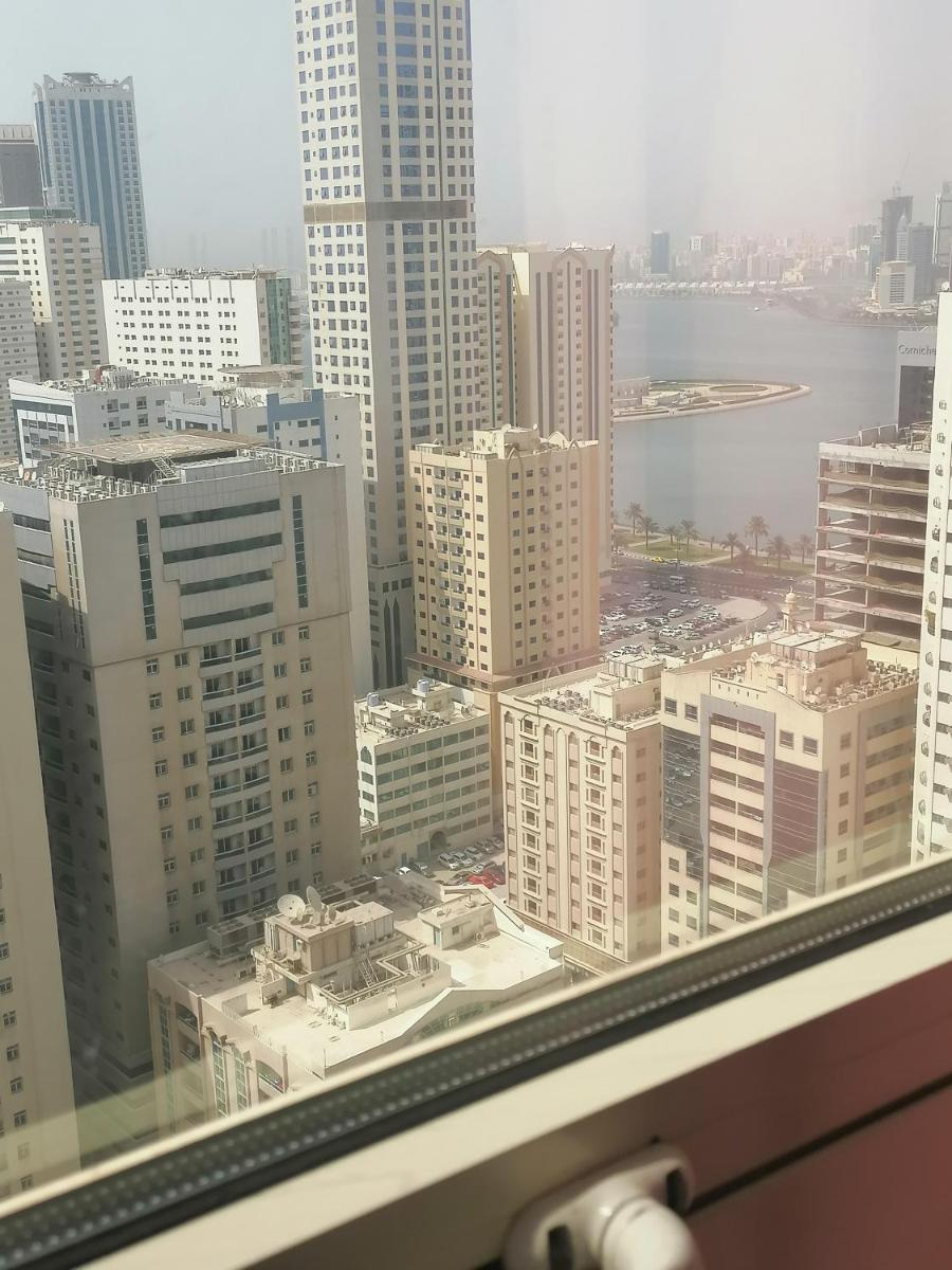 Al Qasba Lima Suites