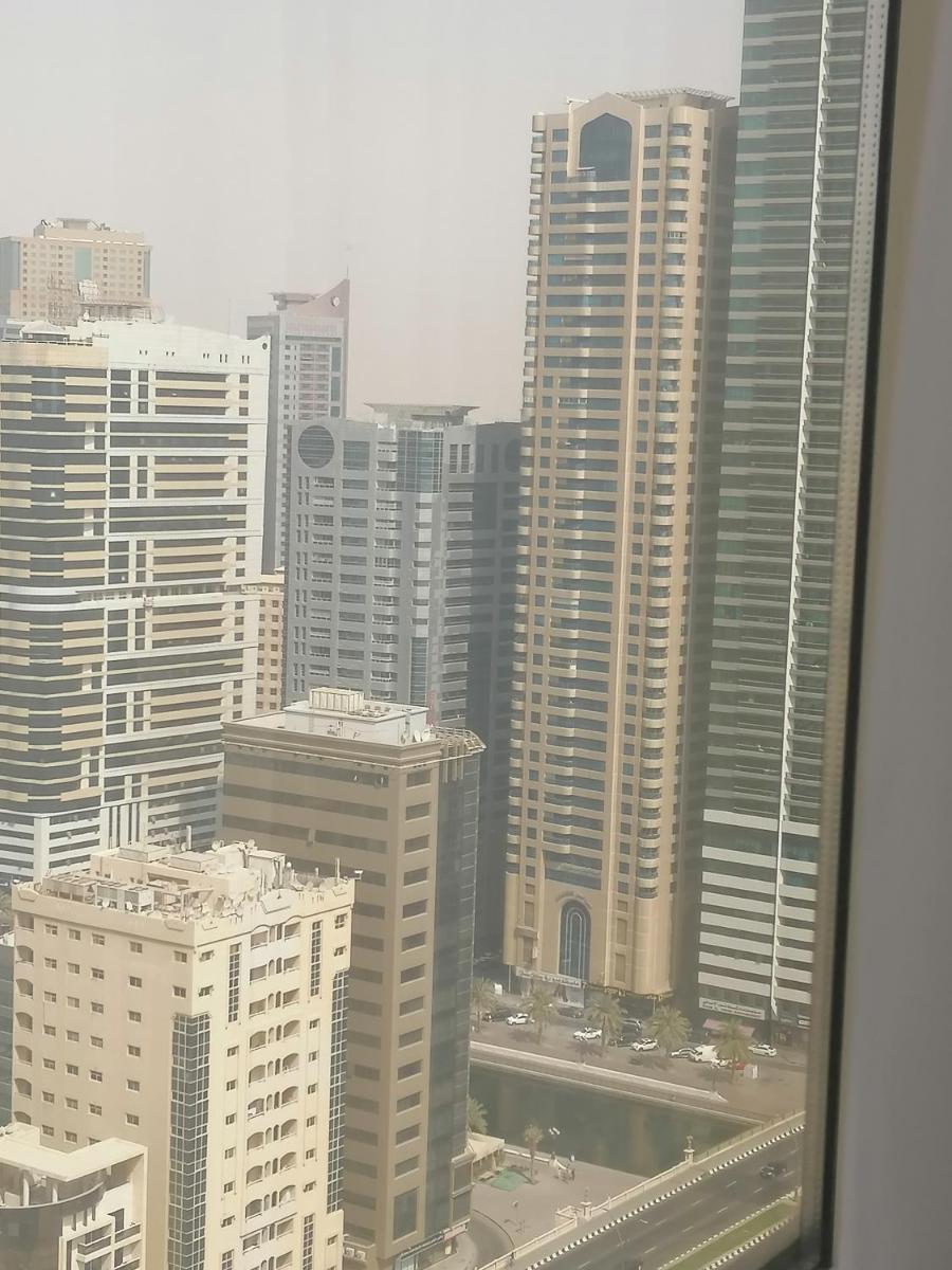 Al Qasba Lima Suites