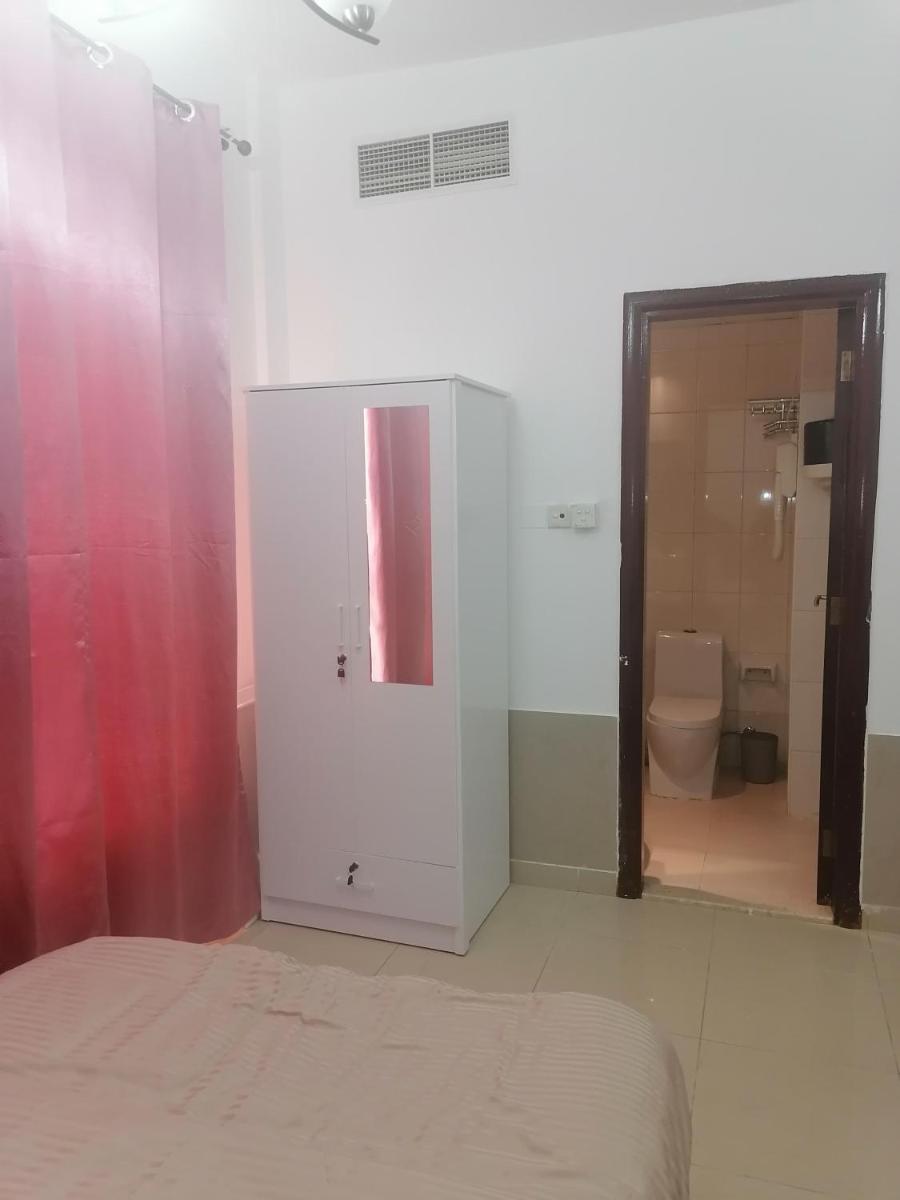 Al Qasba Lima Suites