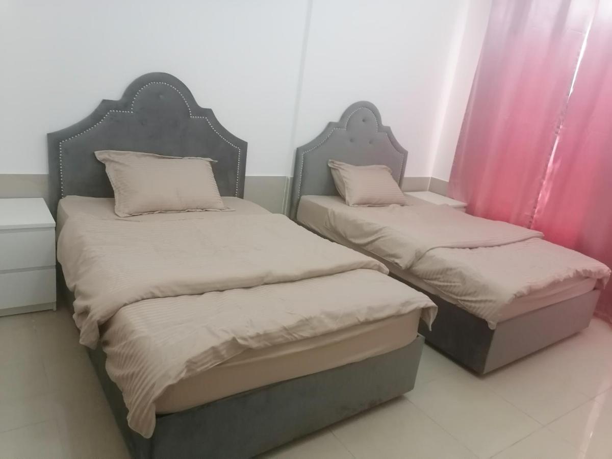 Al Qasba Lima Suites