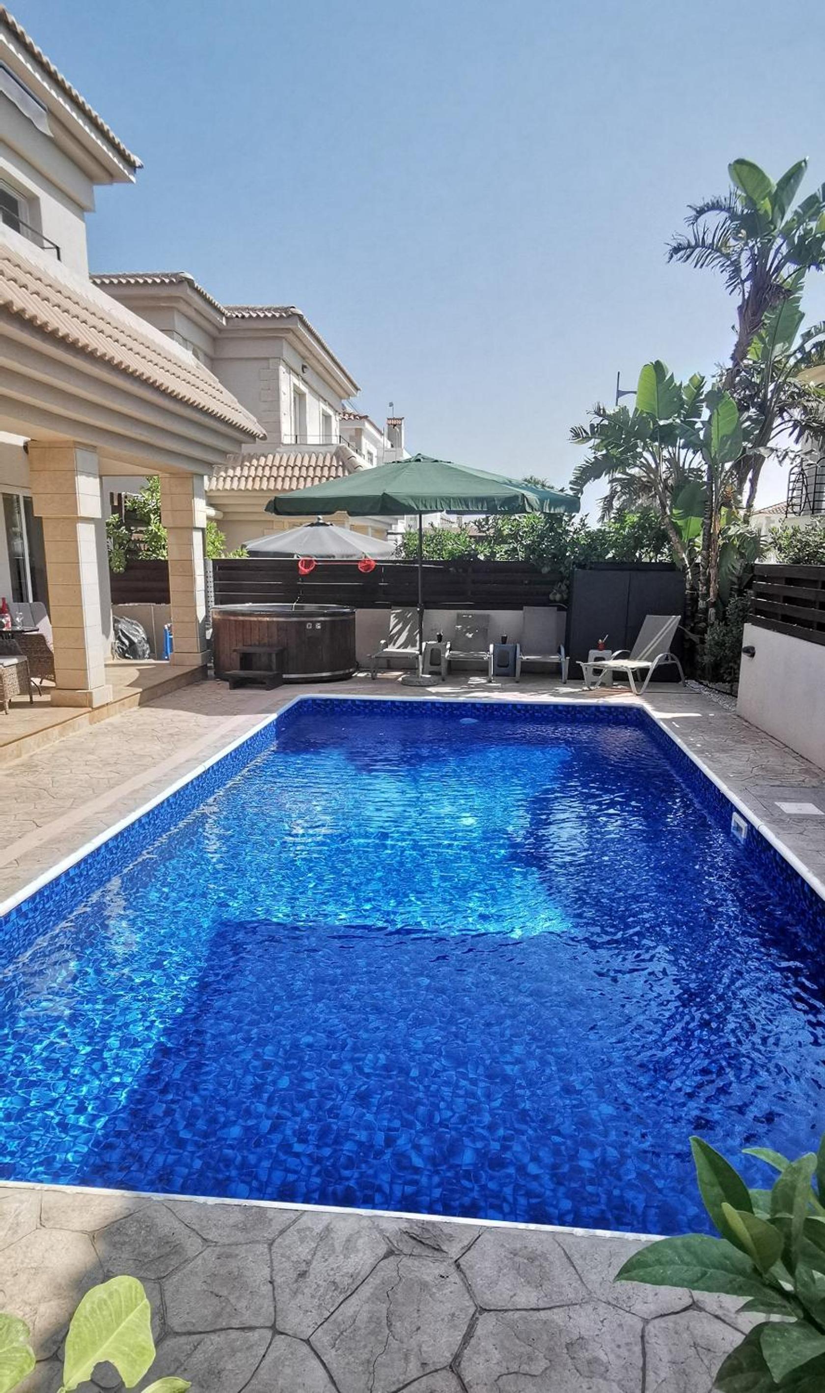 GREAT VILLA MARIA view 2