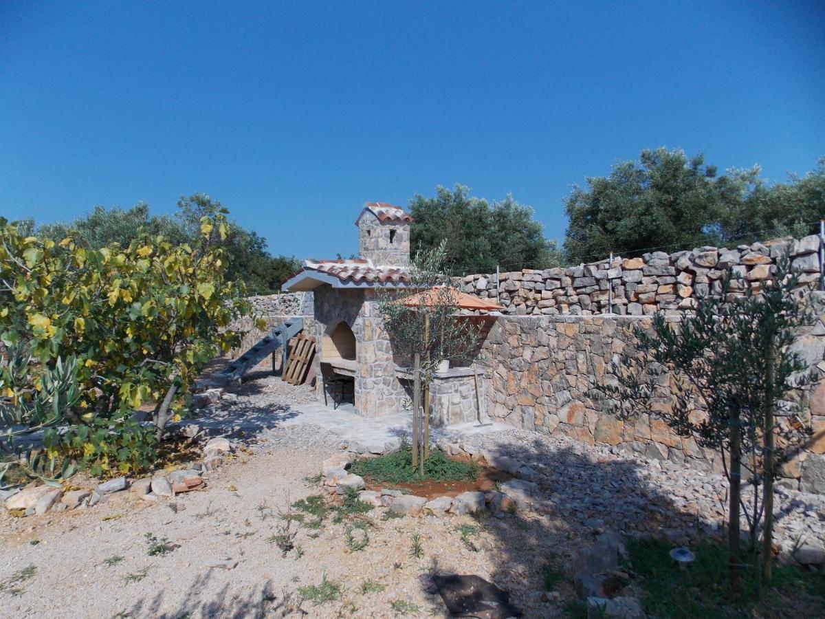 Photo 18