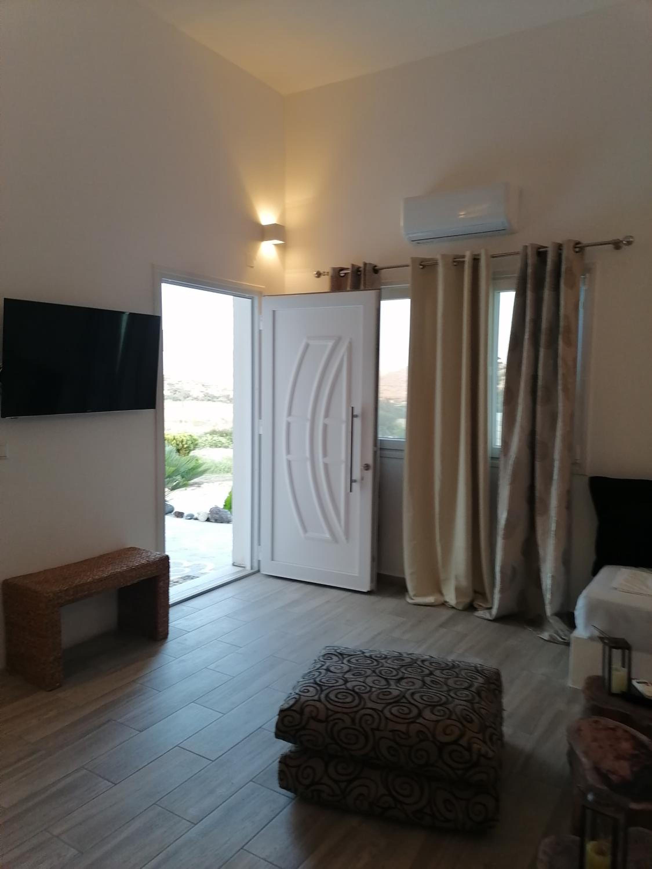 Revery Villa & House